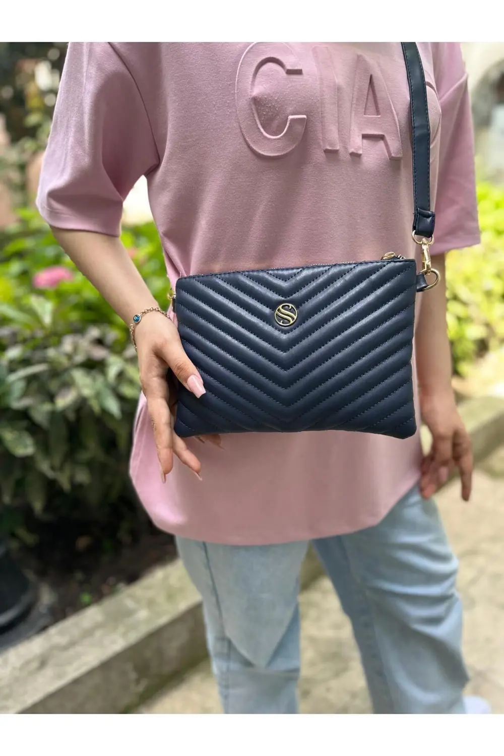 Kadın Suni Deri Lacivert Renkli Ayarlanabilir Çapraz Ve El Askılı