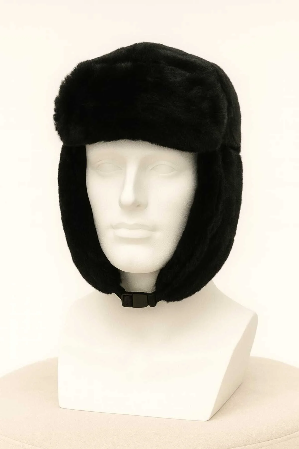 Kadın Suni Kürk Ushanka Peluş Şapka – Siyah & Krem & Beyaz Renk Klipsli Pilot Şapka Bere Seçenekleri Kadın Suni Kürk Ushanka Peluş Şapka – Siyah & Krem & Beyaz Renk Klipsli Pilot Şapka Bere Seçenekleri