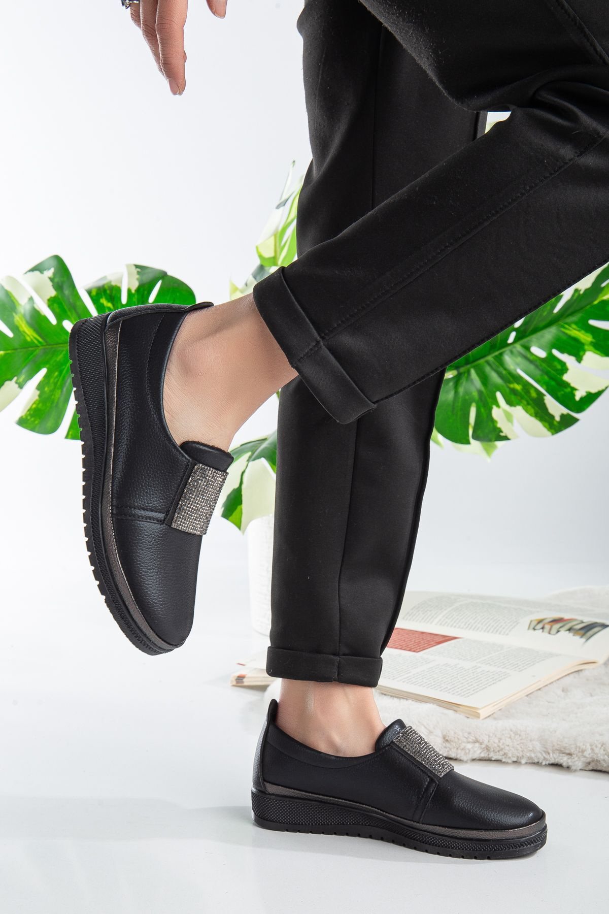 Nayad Bal Kadın Taşlı Hafif Rahat Ayakkabı