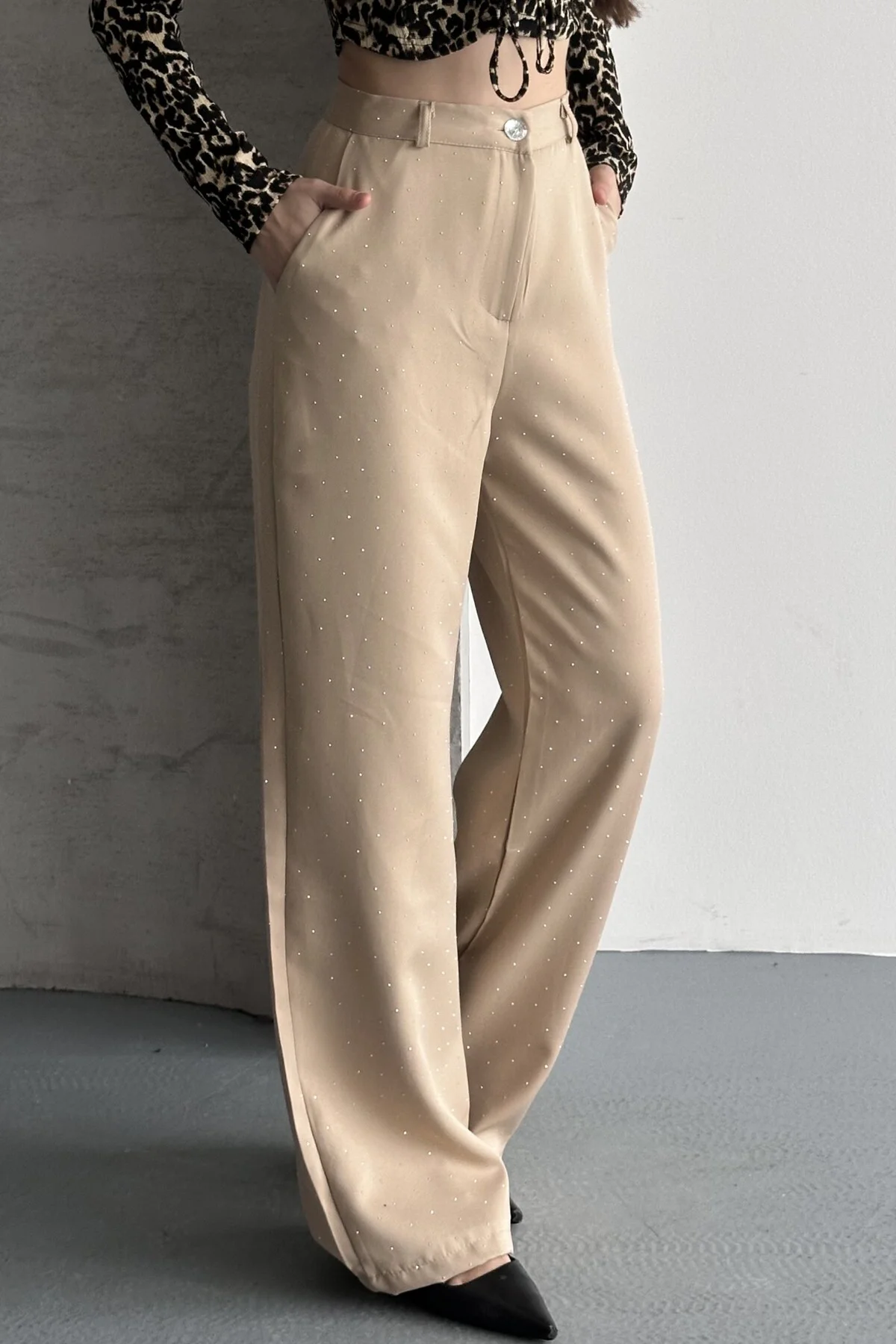 Kadın Taşlı Yüksek Bel Bej Palazzo Pantolon Geniş Paça Kumaş Pant