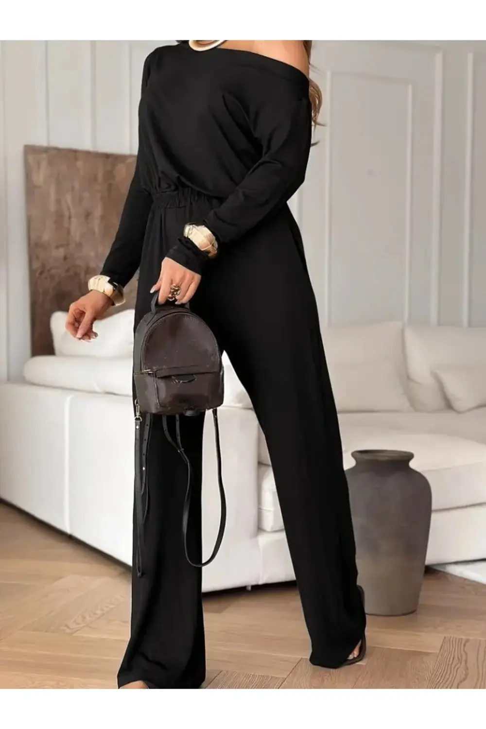 Kadın Tek Omuzdan Açık Uzun Kollu Belden Bağcıklı Uzun Viskon Iki Kadın Tek Omuzdan Açık Uzun Kollu Belden Bağcıklı Uzun Viskon Iki