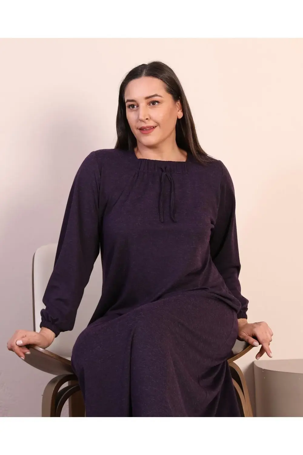 Kadin Tesettur Buyuk Beden Kare Yaka Uzun Elbise