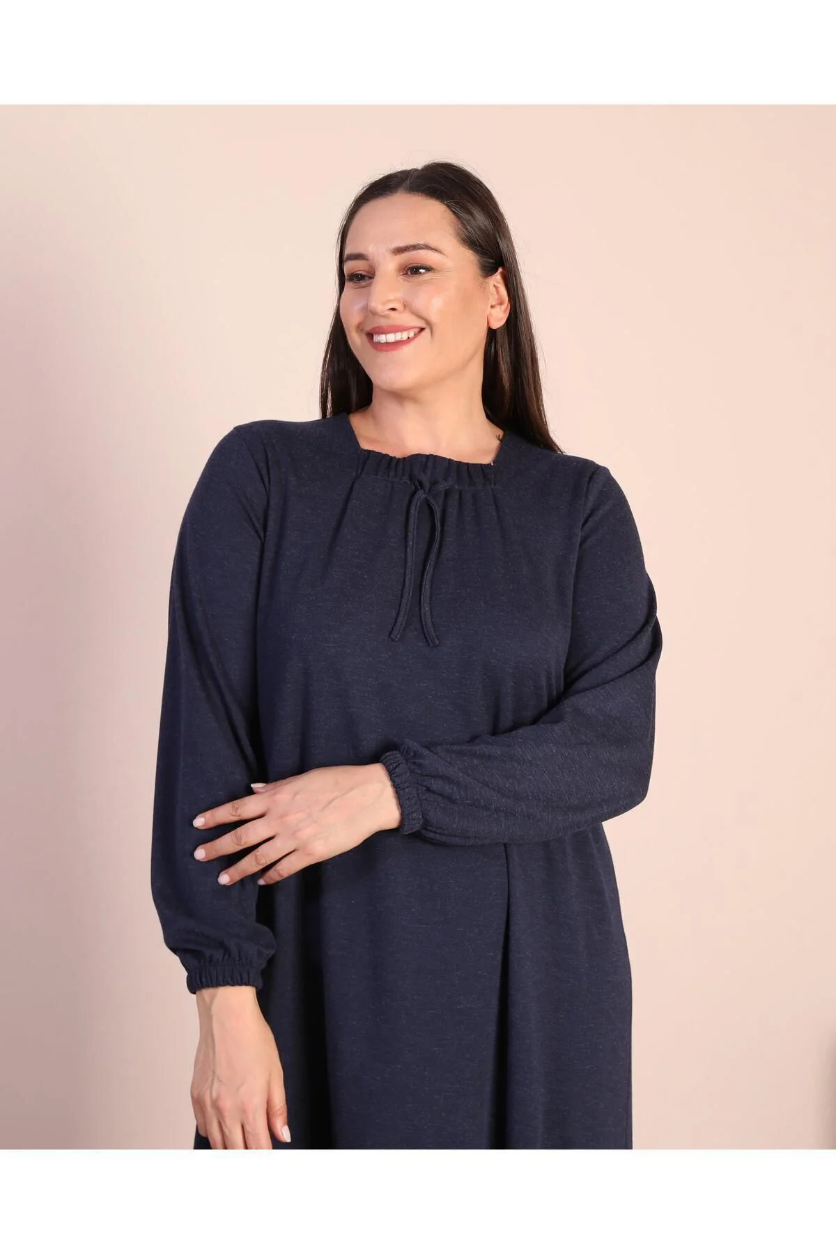 Kadin Tesettur Buyuk Beden Kare Yaka Uzun Elbise