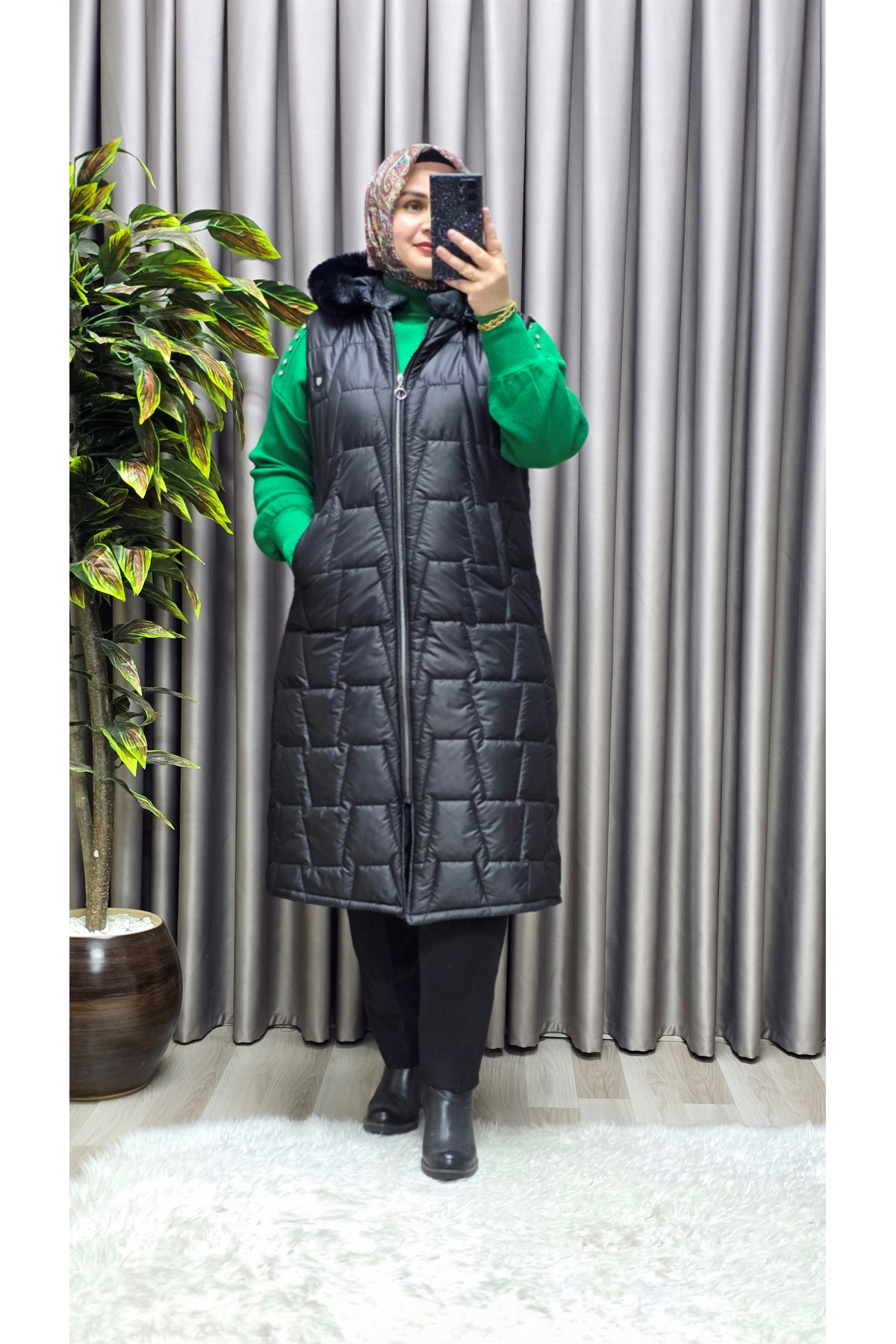 Elmas Tesettür Kadın Tesettür Büyük Beden Kapüşonlu Fermuarlı Kürklü Piramit Des