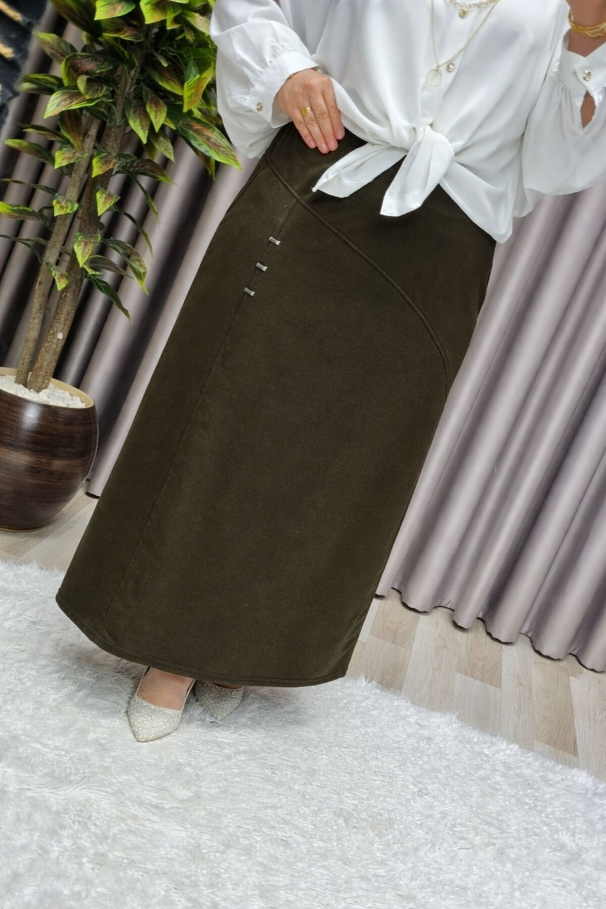 Kadın Tesettür Büyük Beden Metal Taşlı Etek