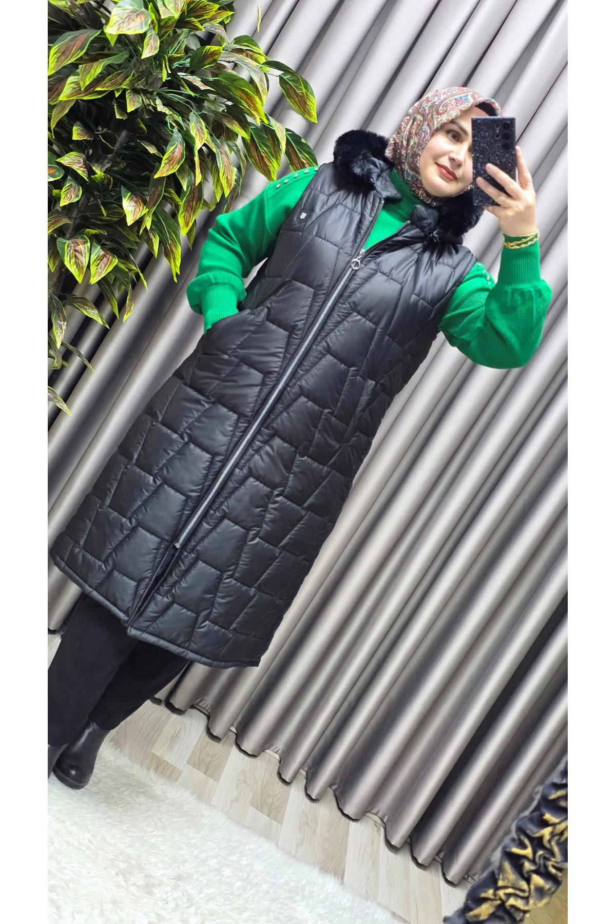 Elmas Tesettür Kadın Tesettür Büyük Beden Kapüşonlu Fermuarlı Kürklü Piramit Des