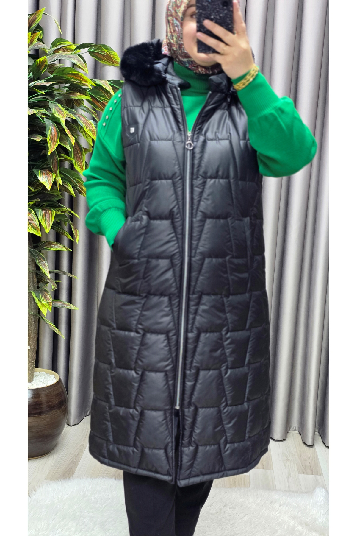 Elmas Tesettür Kadın Tesettür Büyük Beden Kapüşonlu Fermuarlı Kürklü Piramit Des