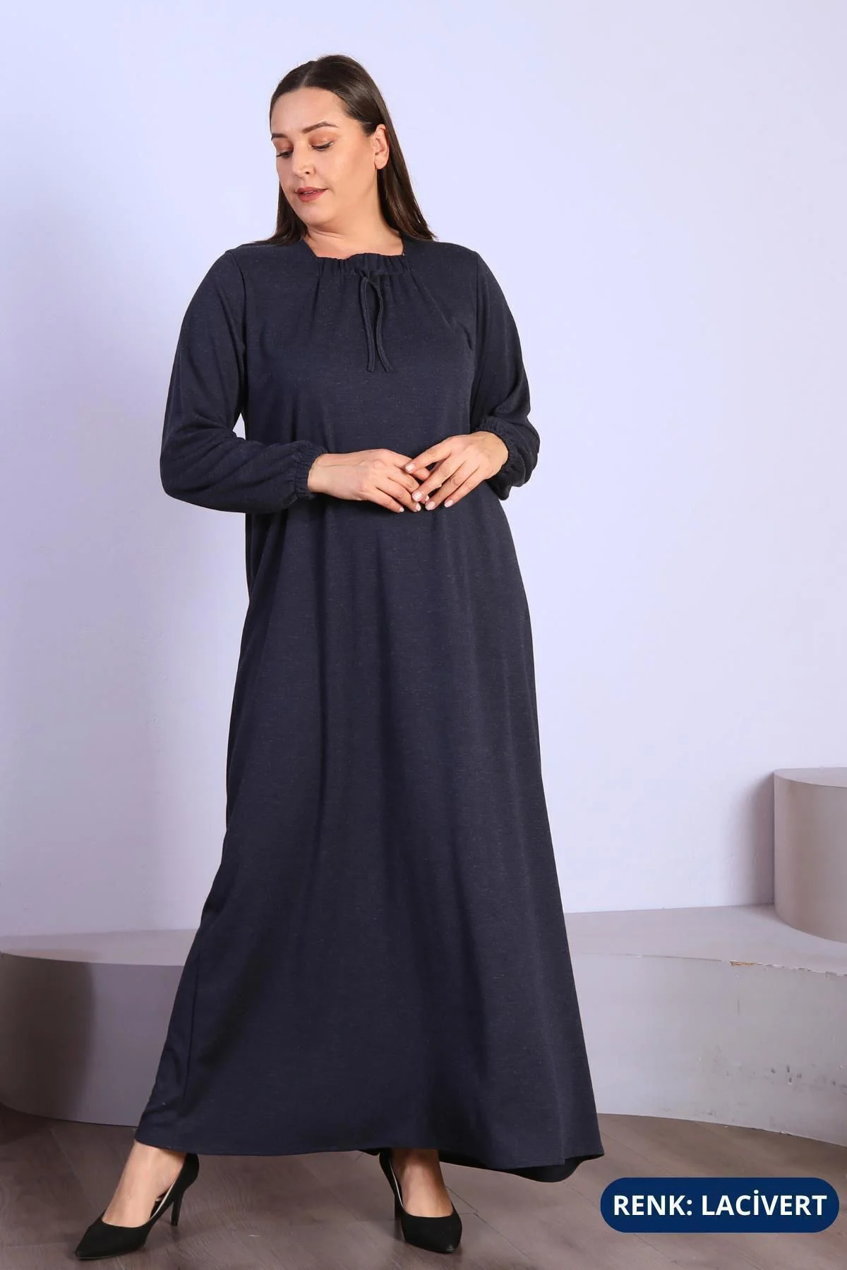 Kadin Tesettur Buyuk Beden Kare Yaka Uzun Elbise