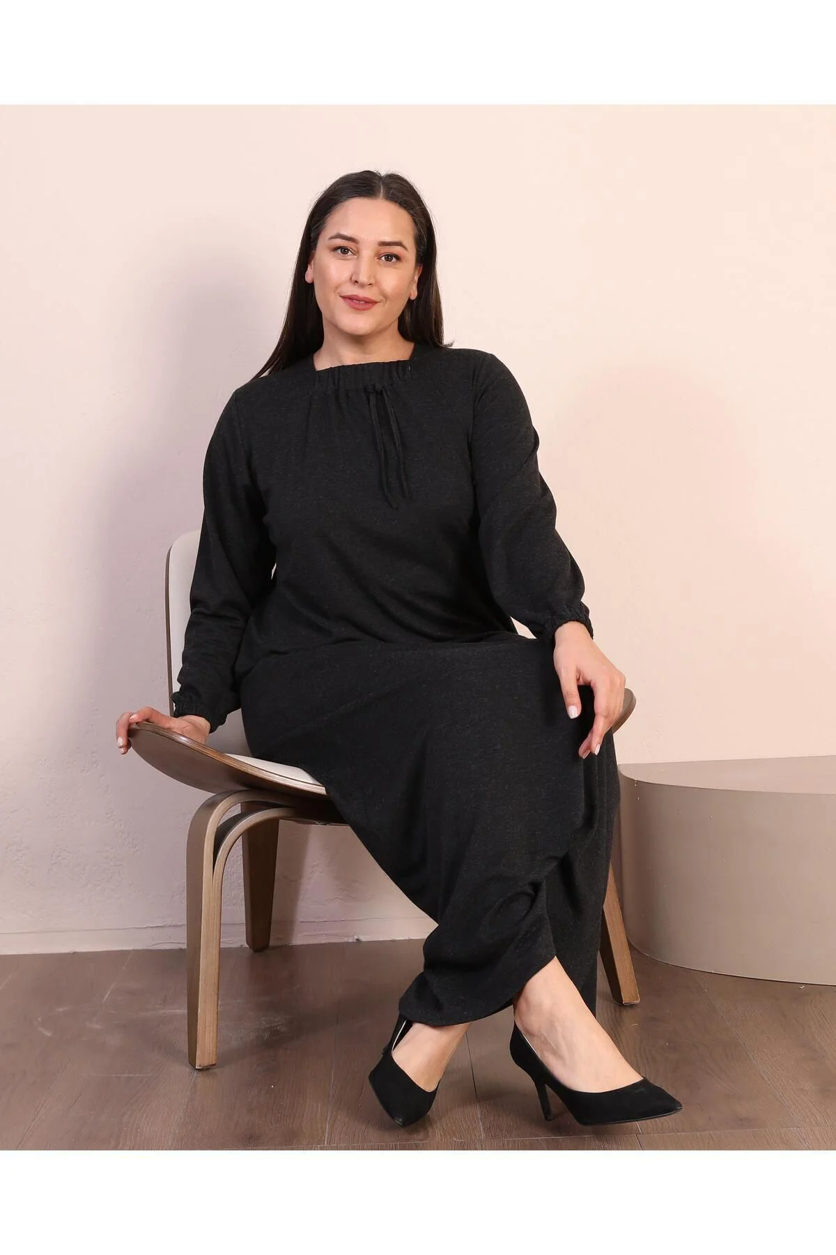 Kadin Tesettur Buyuk Beden Kare Yaka Uzun Elbise