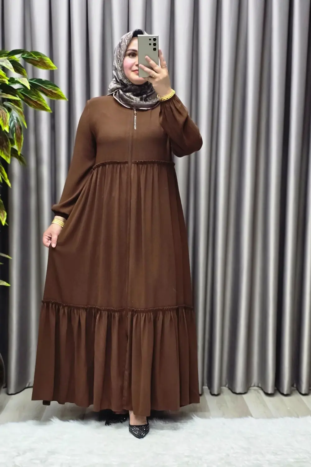 Kadın Tesettür Giyim Büyük Beden İki Katlı Ferace Kadın Tesettür Giyim Büyük Beden İki Katlı Ferace