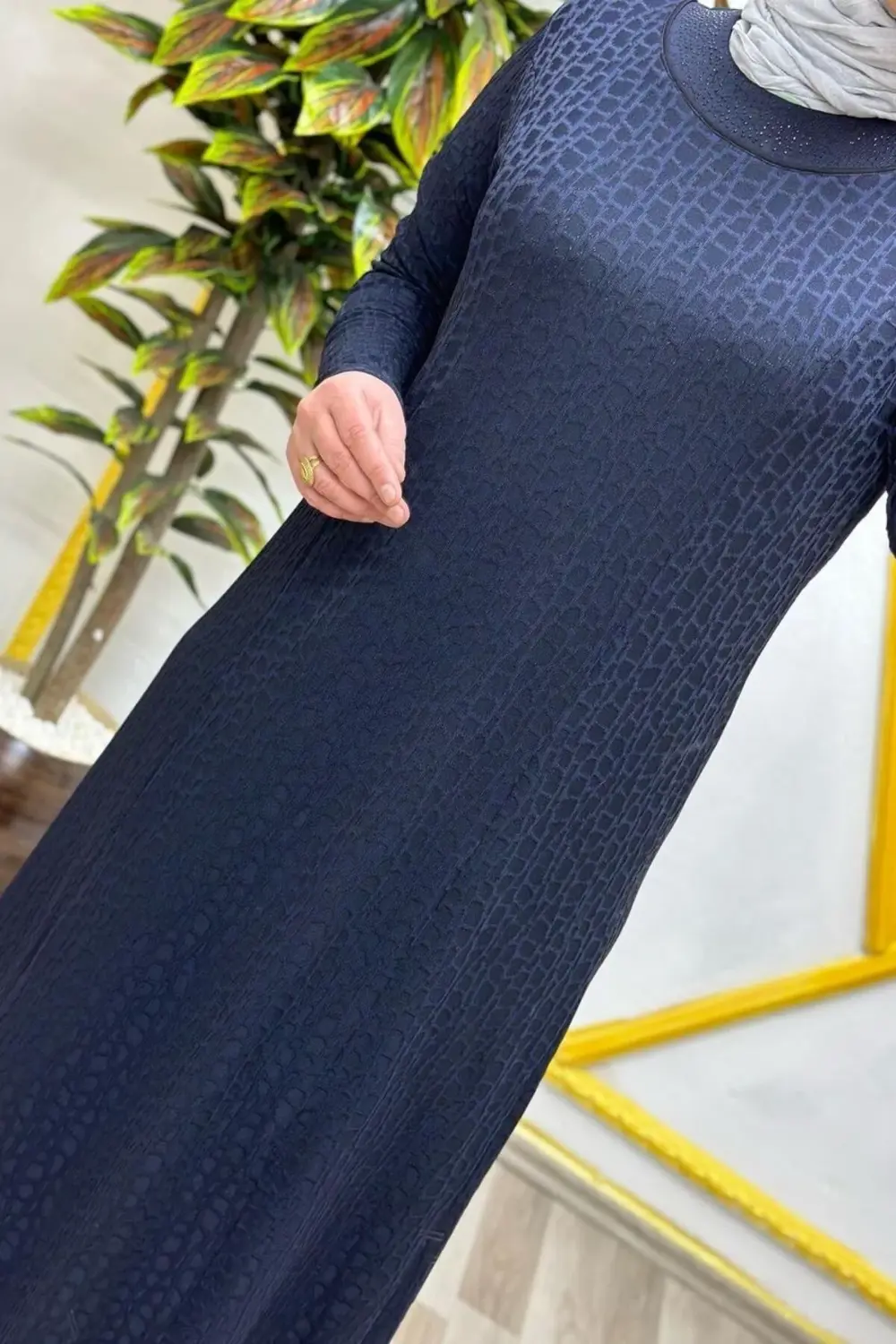 Kadın Tesettür Giyim Büyük Beden Jakarlı Elbise