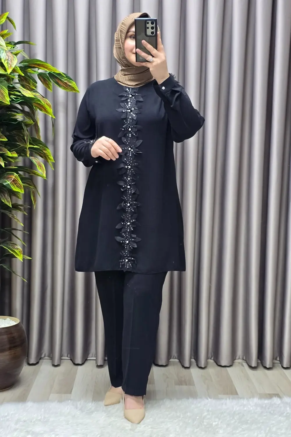 Kadın Tesettür Giyim Büyük Beden Kabartma Çiçekli Krep İkili Takı