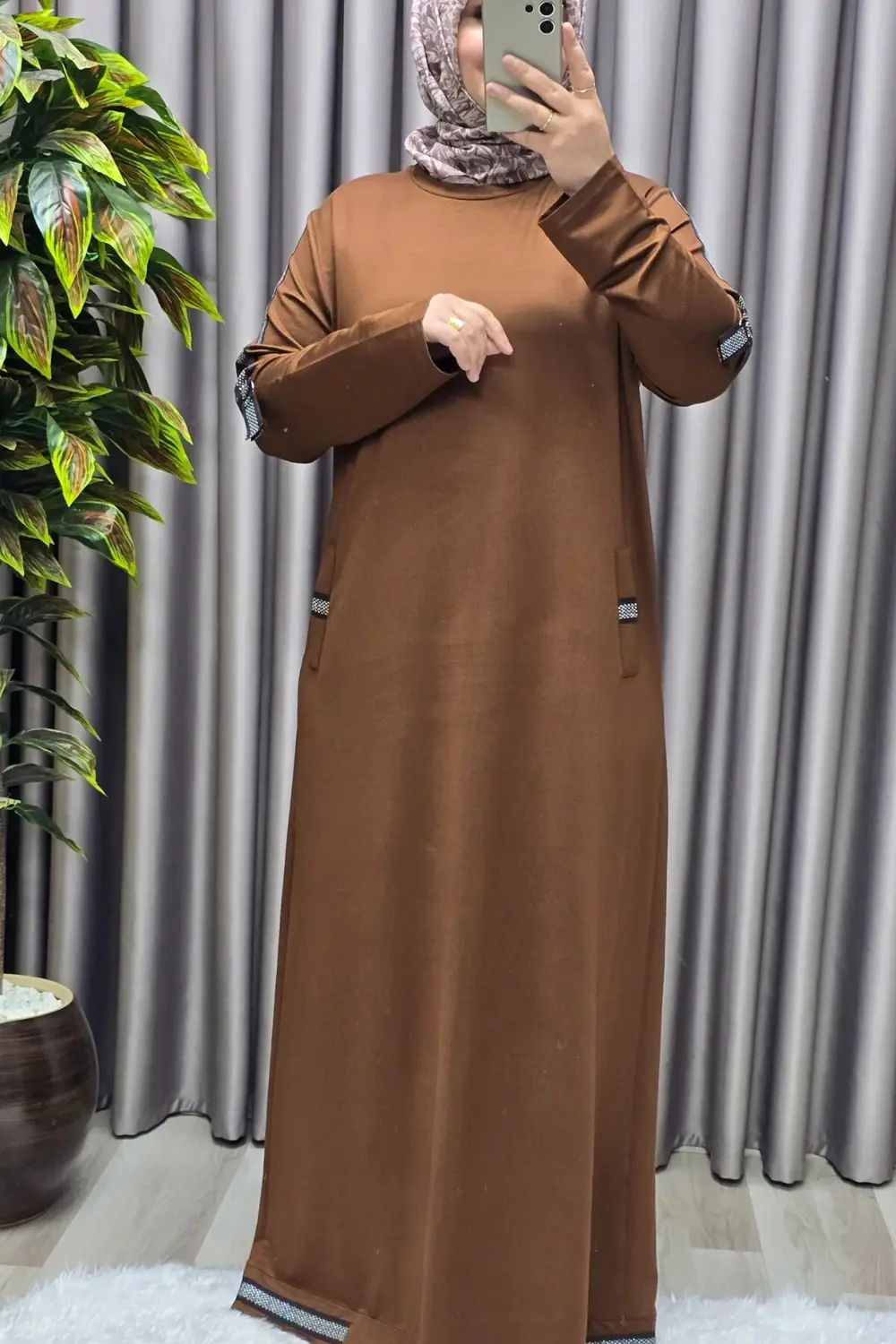 Kadın Tesettür Giyim Büyük Beden Kolu Şeritli Elbise