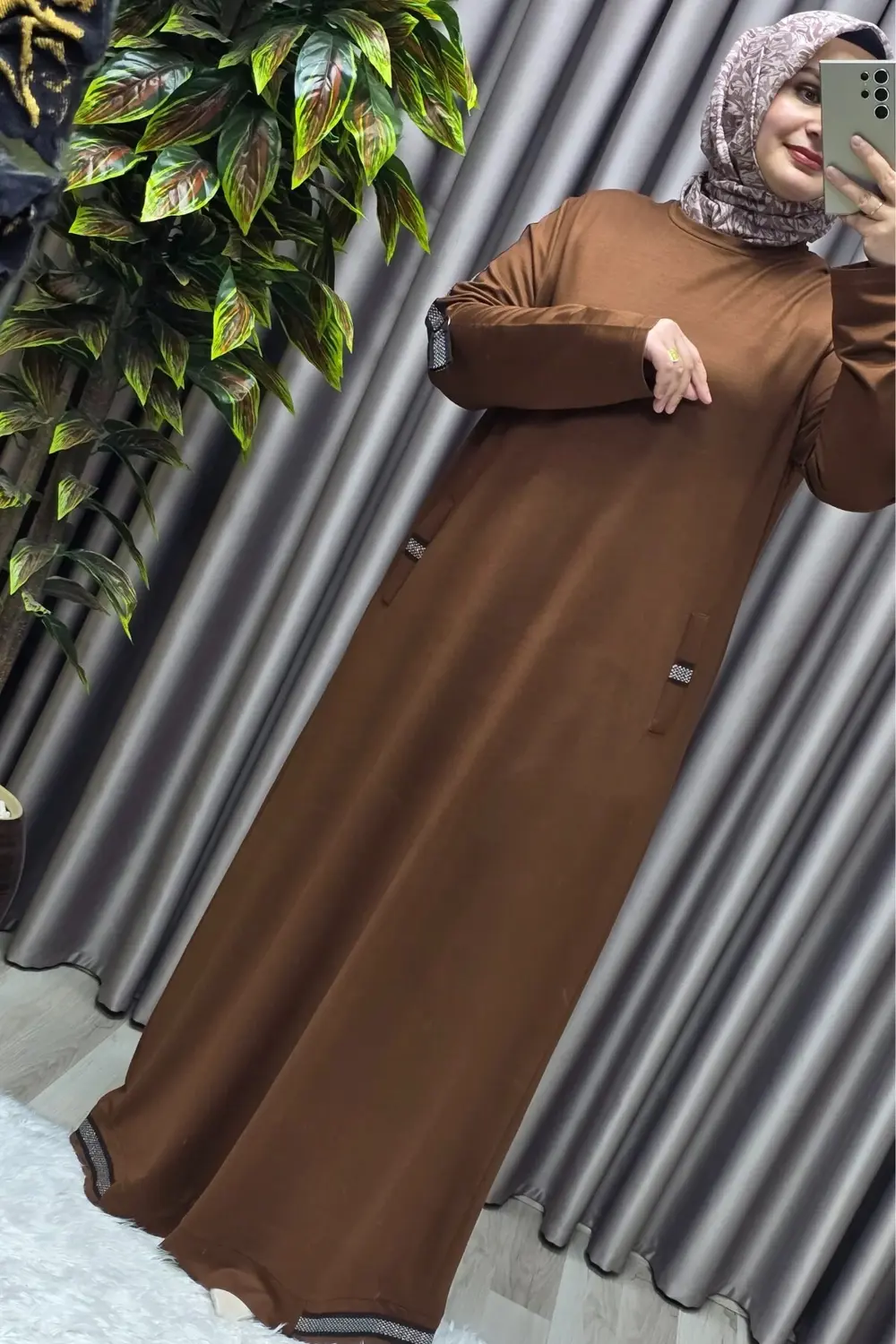 Kadın Tesettür Giyim Büyük Beden Kolu Şeritli Elbise