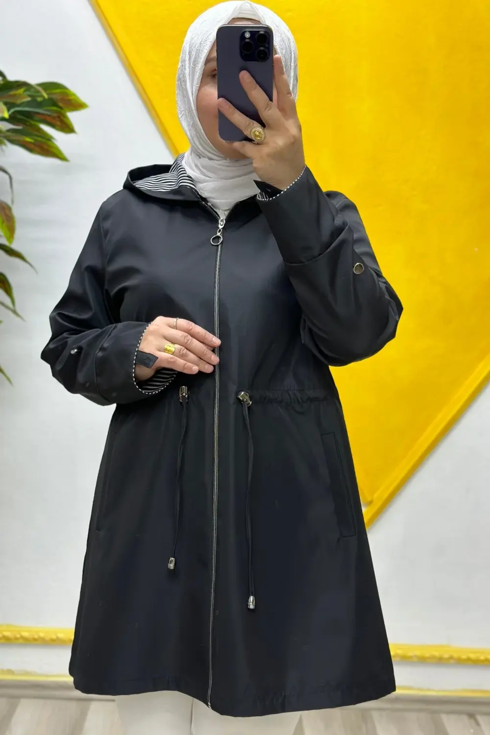 Kadın Tesettür Giyim Büyük Beden Mevsimlik Kısa Trençkot