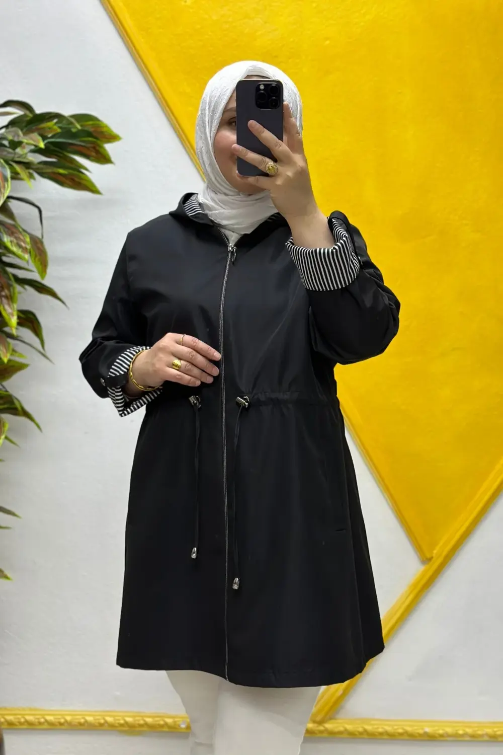 Kadın Tesettür Giyim Büyük Beden Mevsimlik Kısa Trençkot