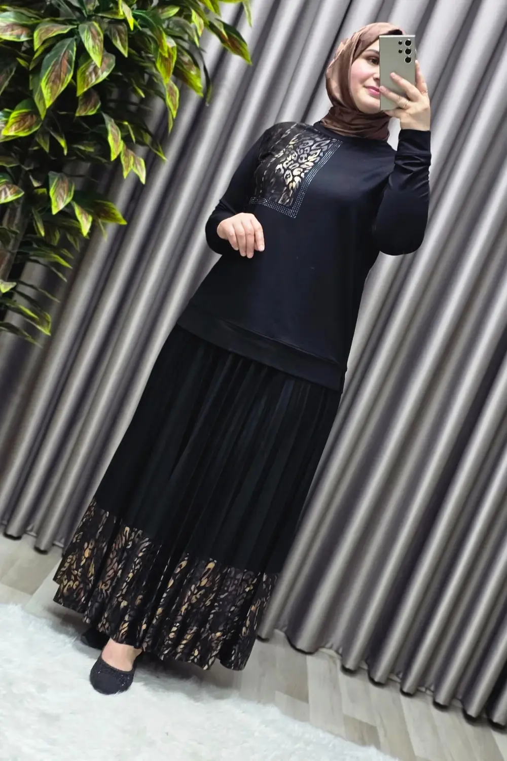 Kadın Tesettür Giyim Büyük Beden Pileli Leopar Desenli Etekli Tak