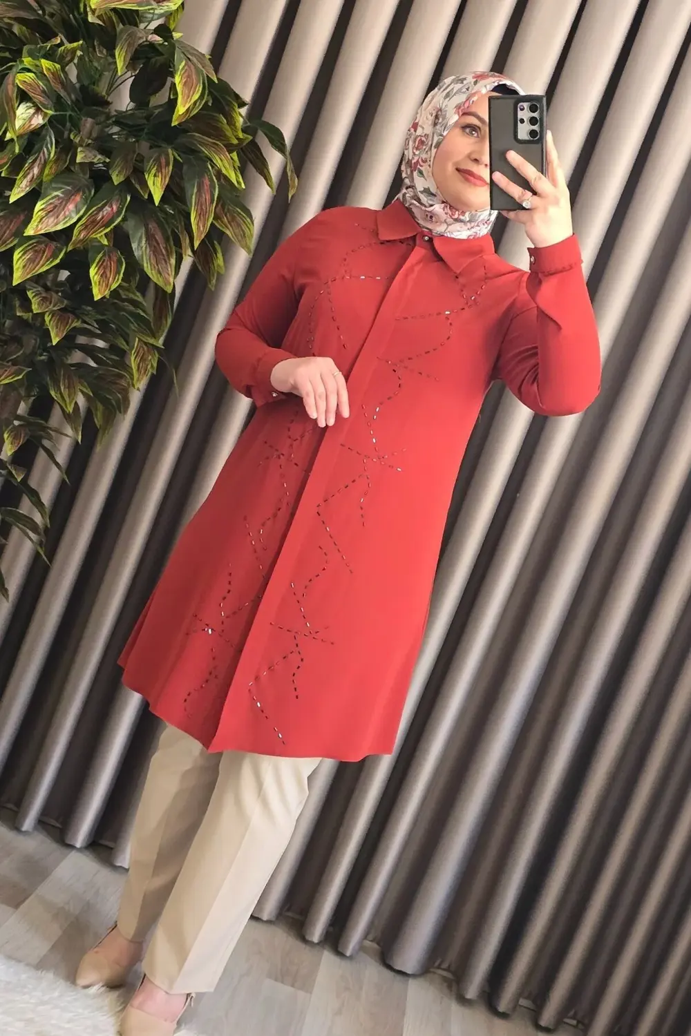 Kadın Tesettür Giyim Büyük Beden Suyolu Taşlı Gömlek