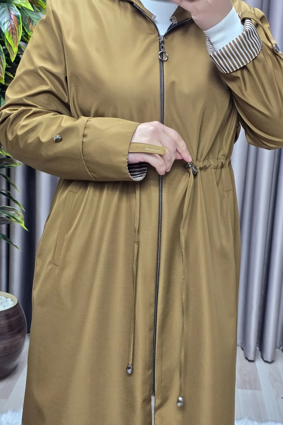 Kadın Tesettür Giyim Büyük Beden Fransız Boy Mevsimlik Trençkot