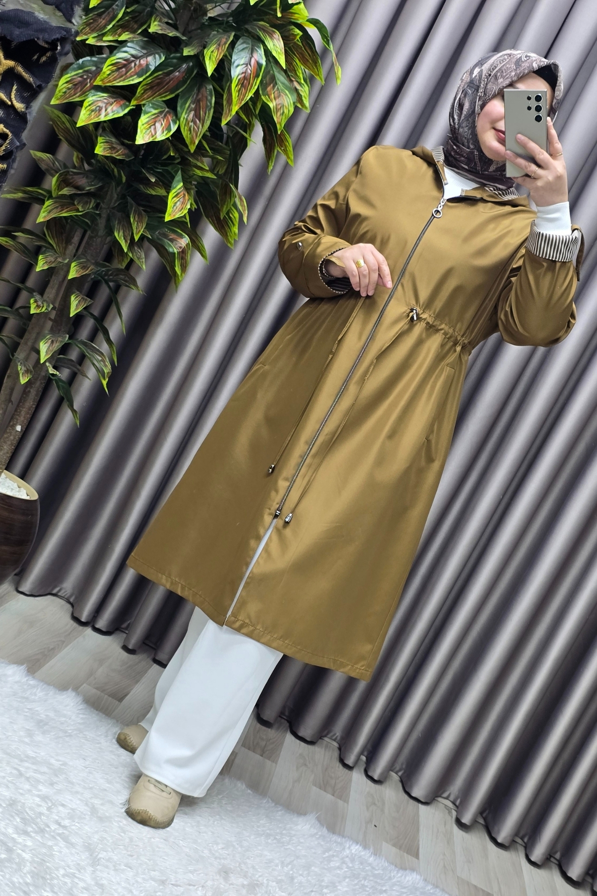 Elmas Tesettür Kadın Tesettür Giyim Büyük Beden Fransız Boy Mevsimlik Trençkot