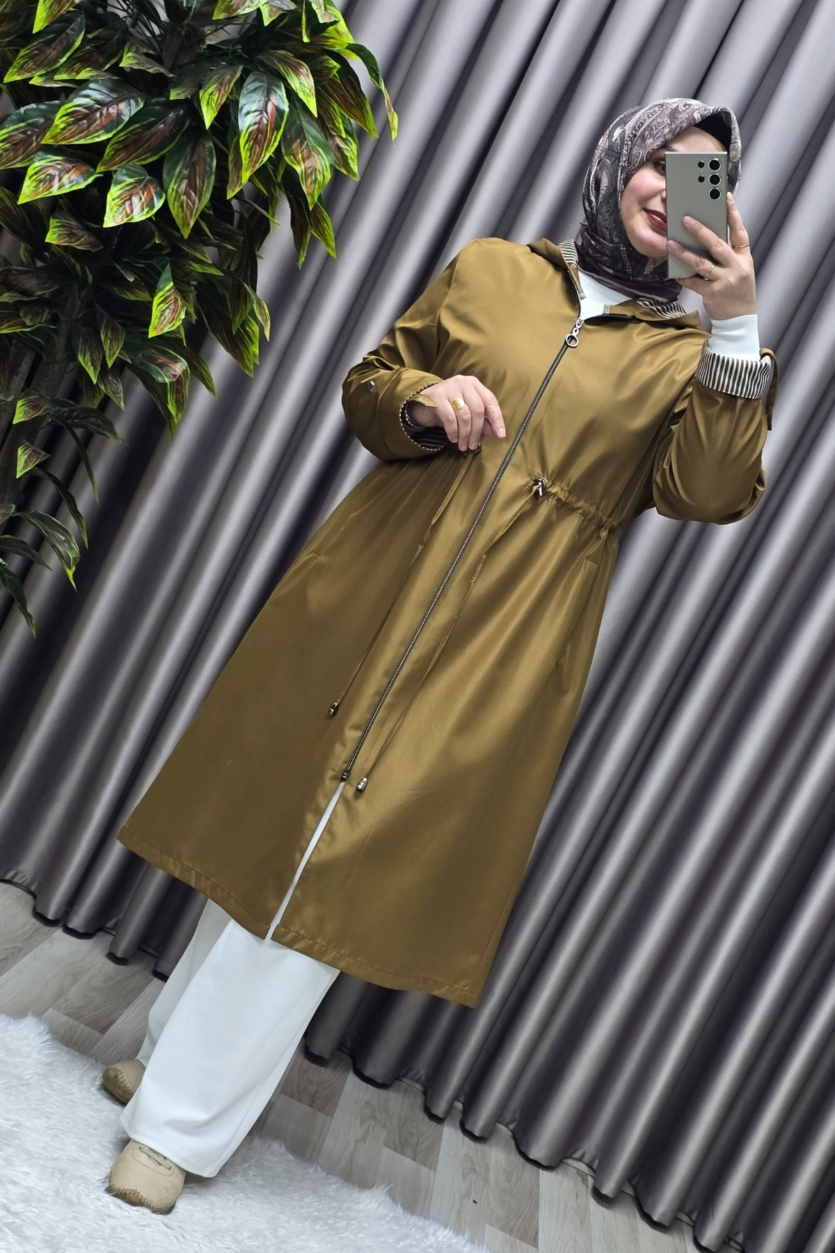 Elmas Tesettür Kadın Tesettür Giyim Büyük Beden Fransız Boy Mevsimlik Trençkot