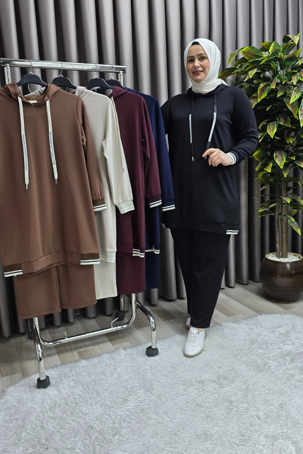 Elmas Tesettür Kadın Tesettür Giyim Büyük Beden Kapşonlu Spor İkili Takım