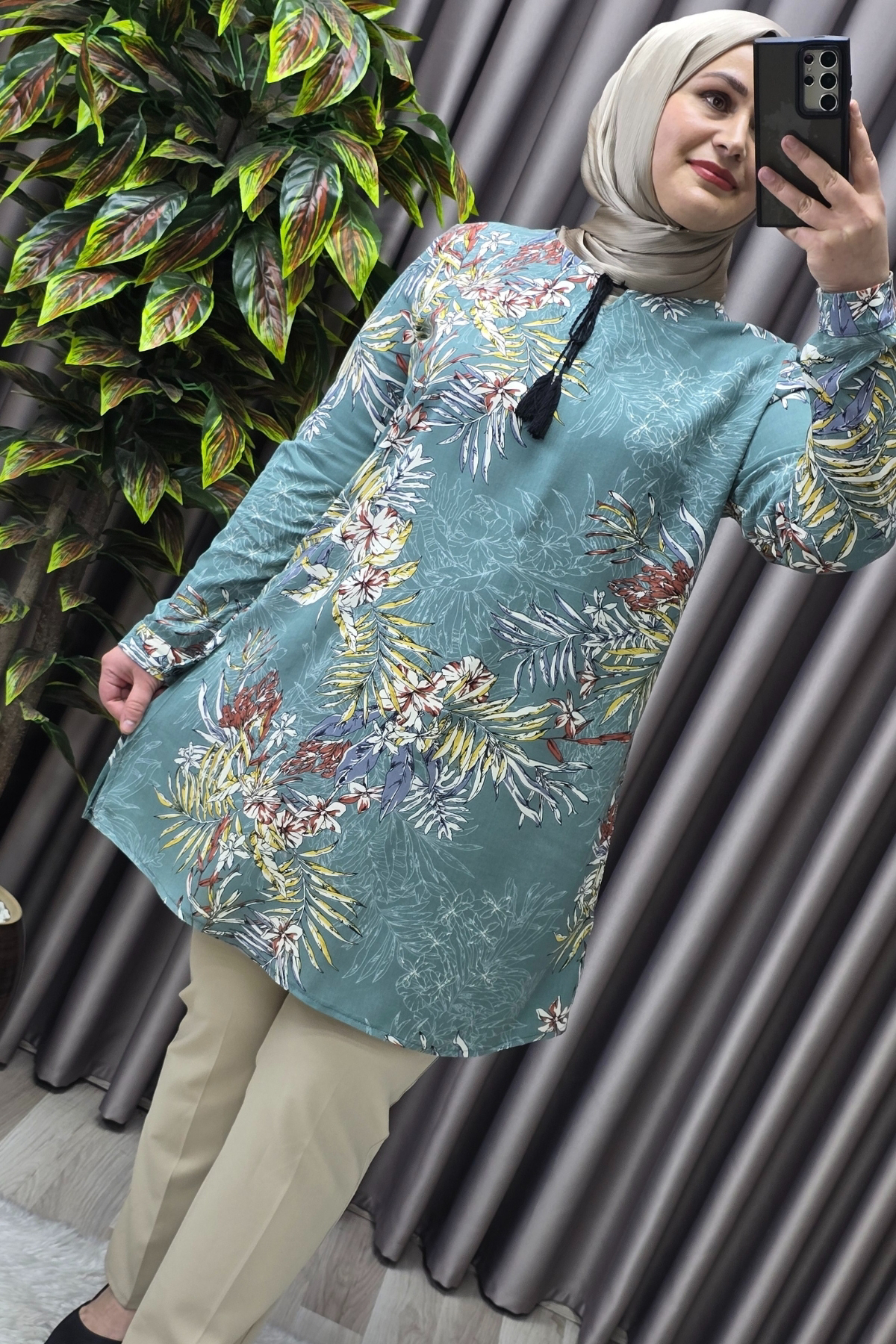 Elmas Tesettür Kadın Tesettür Giyim Büyük Beden Palmiye Desen Tunik