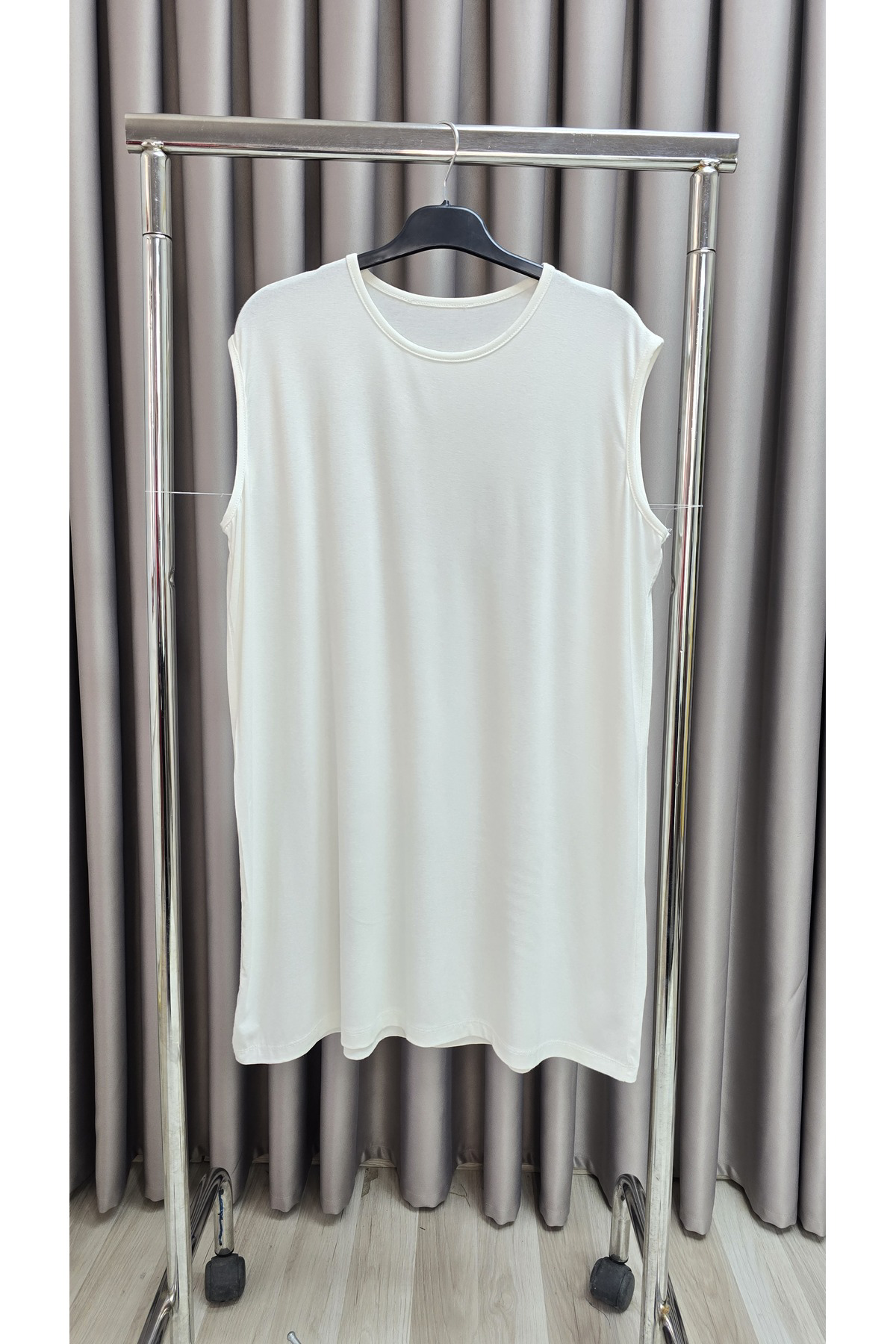 Elmas Tesettür Kadın Tesettür Sıfır Kol Kurtarıcı İçlik Tunik