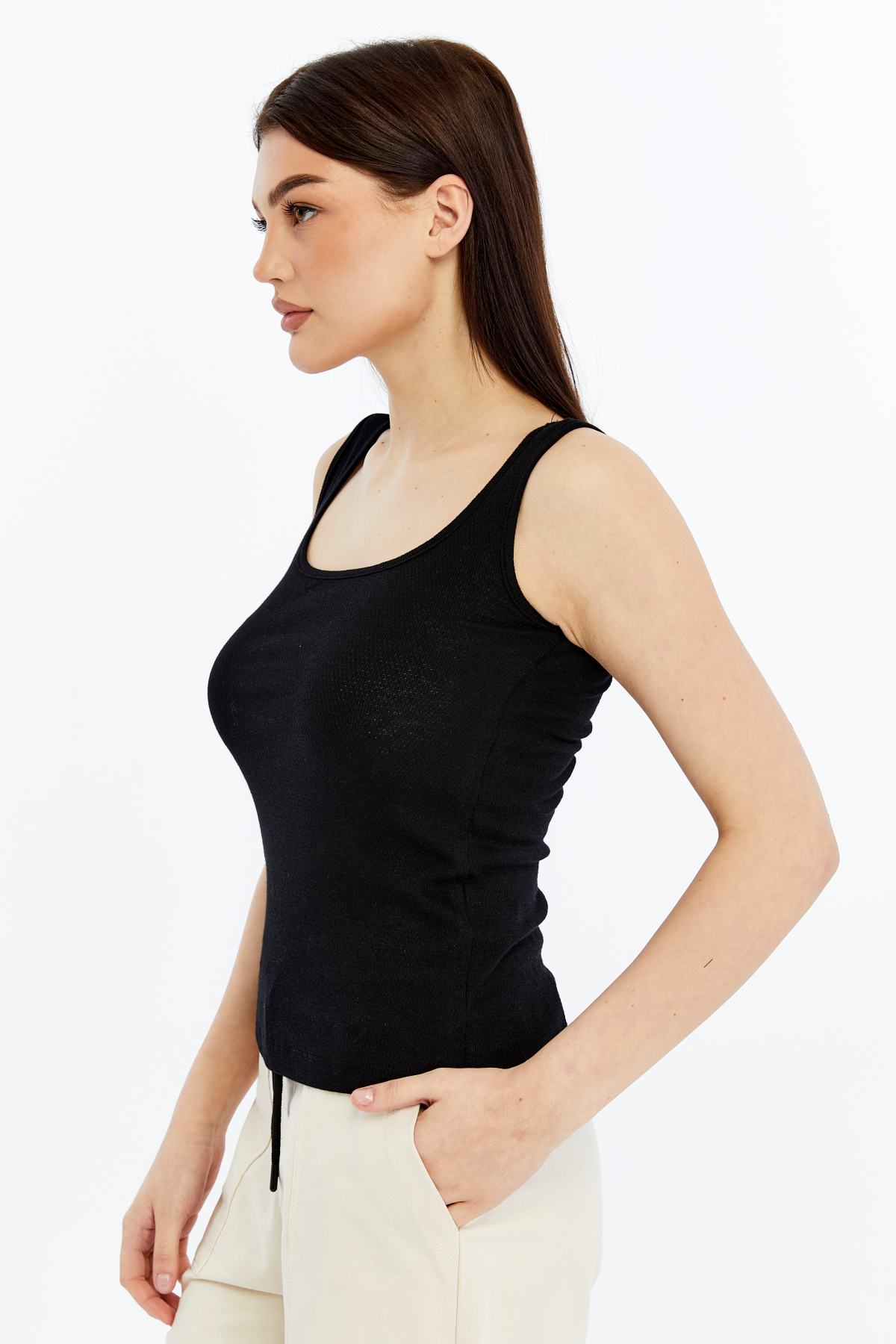 Kadın U Yaka %100 Pamuklu Kolsuz Dokulu Esnek Basic Günlük Tişört