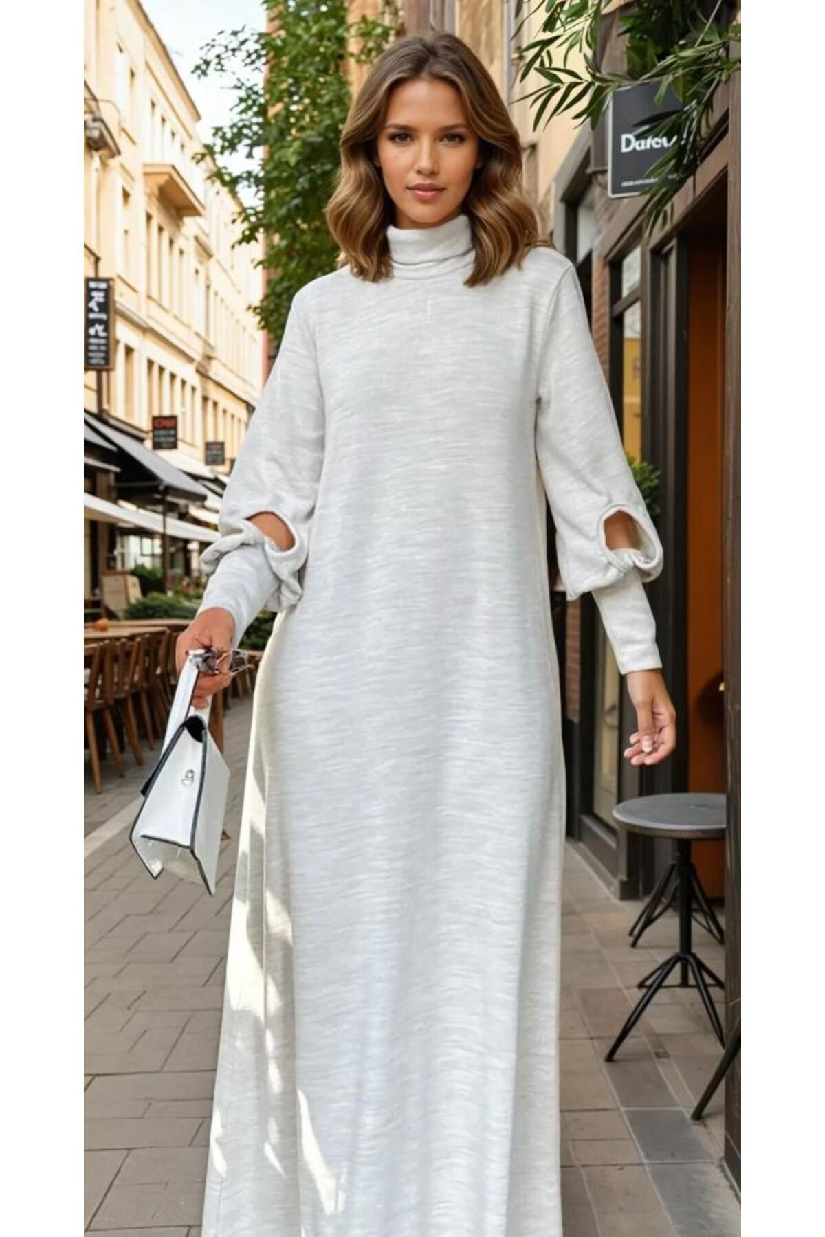 Kadın Uzun Kollu Bisiklet Yaka Omuzları Fırfırlı Triko Bluz