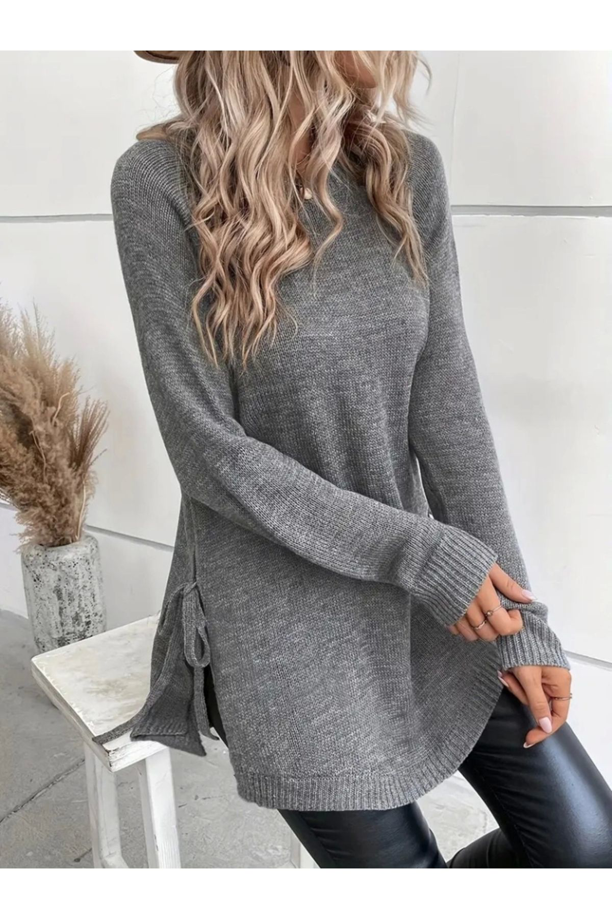 Trend Moda Kadin Uzun Kollu Yuvarlak Yakali Yanlardan Bağcikli Triko Bluz