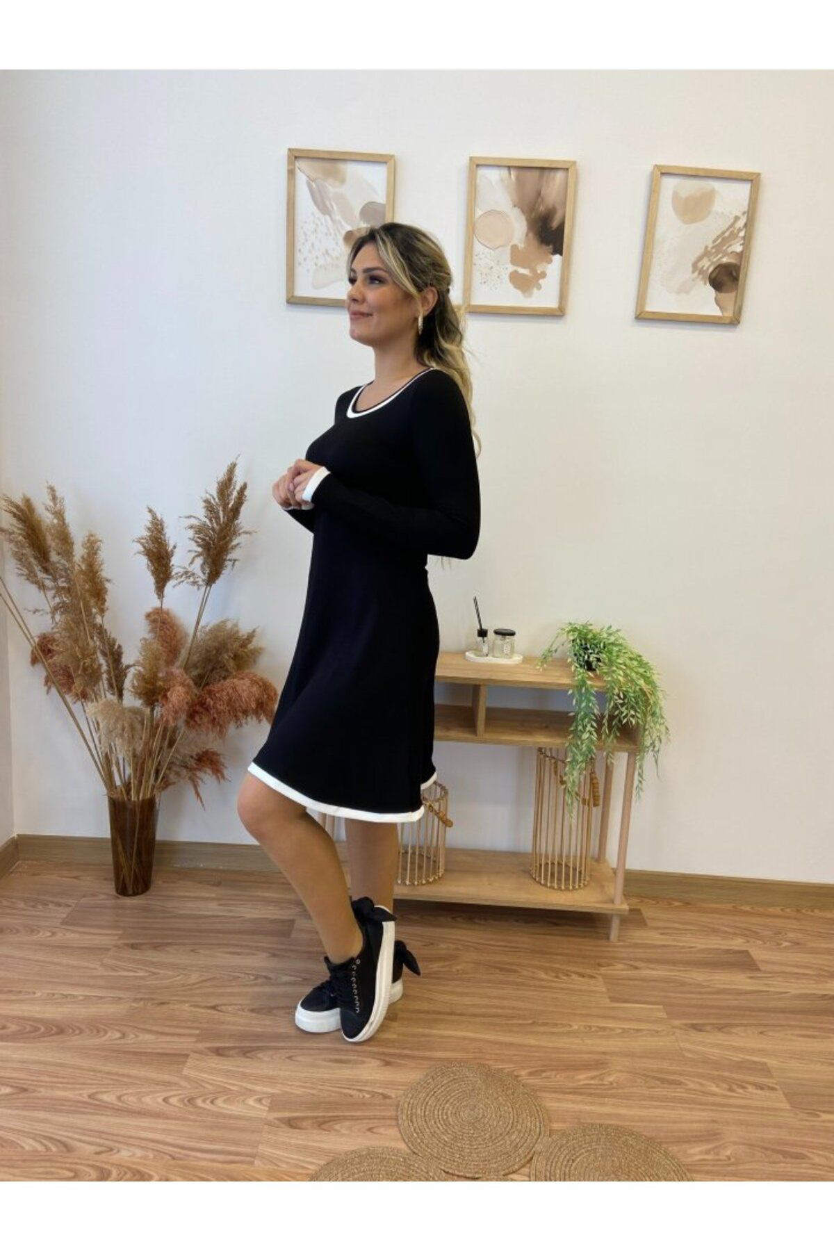 Kadın Uzun Kollu Derin Yuvarlak Yakalı Kısa Viskon Iki Iplik Elbi