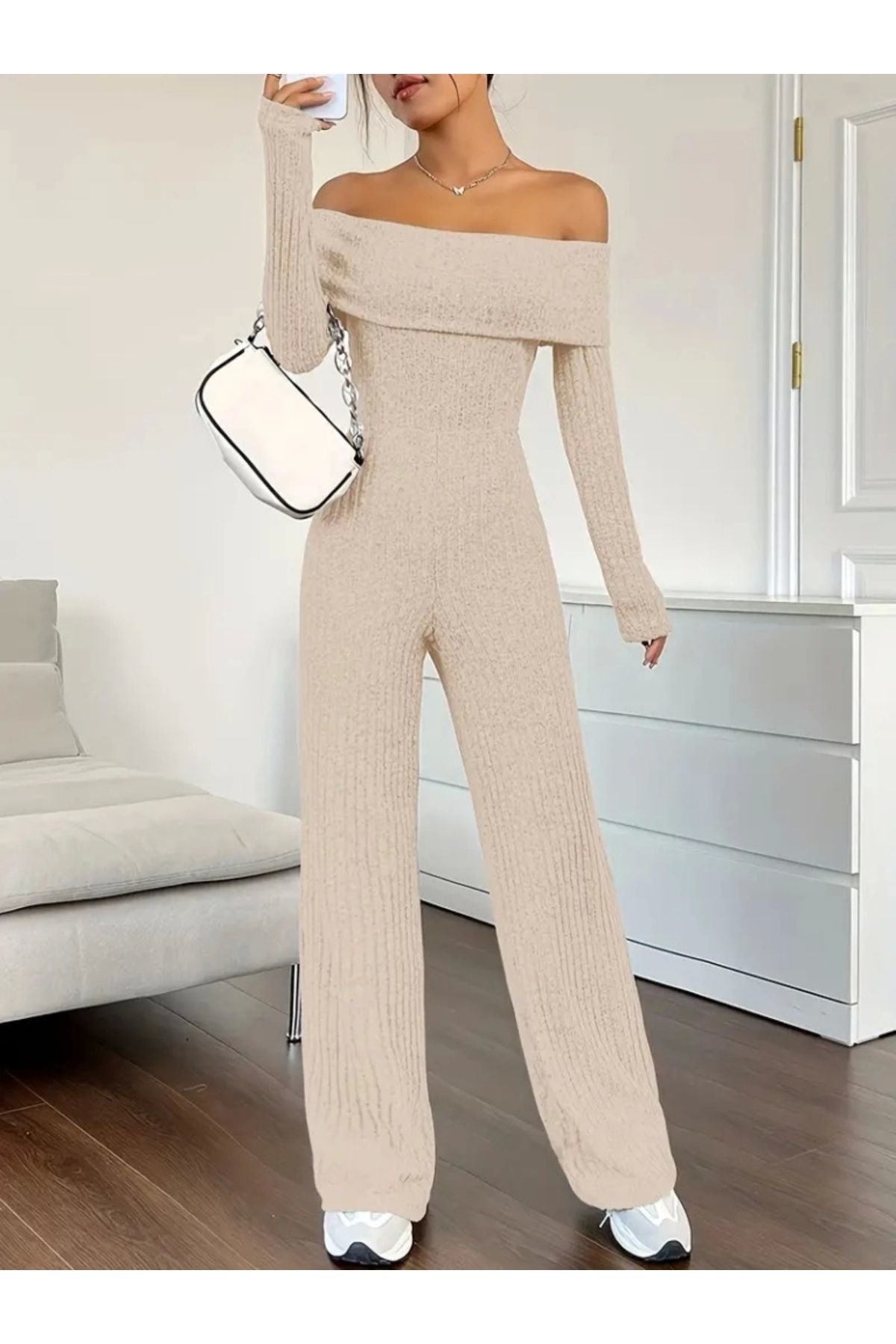 Kadın Uzun Kollu Madonna Yaka Şardonlu Kaşkorse Tulum