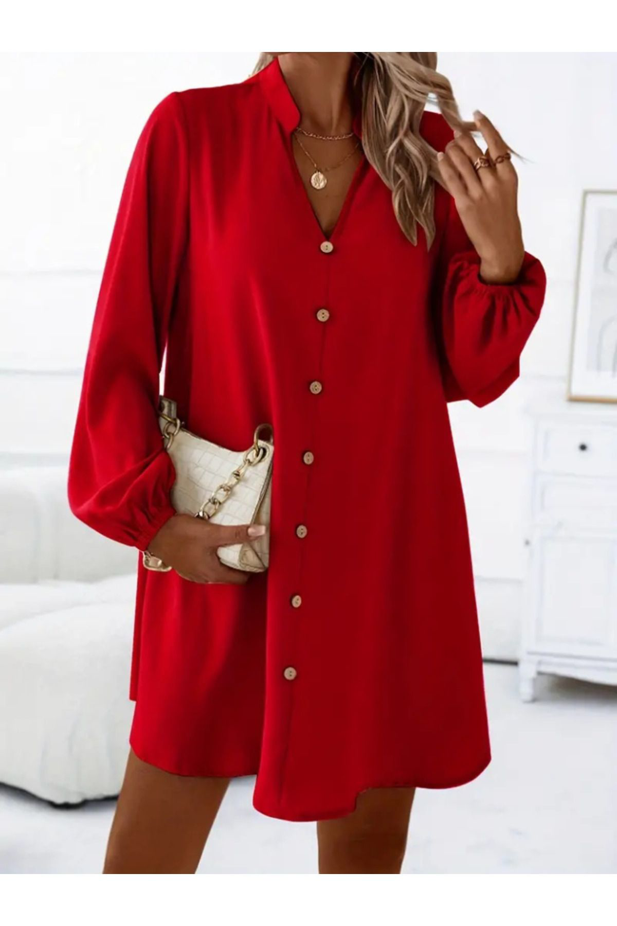 Kadın Uzun Kollu V Yakalı Önden Düğmeli Kısa Sandy Elbise