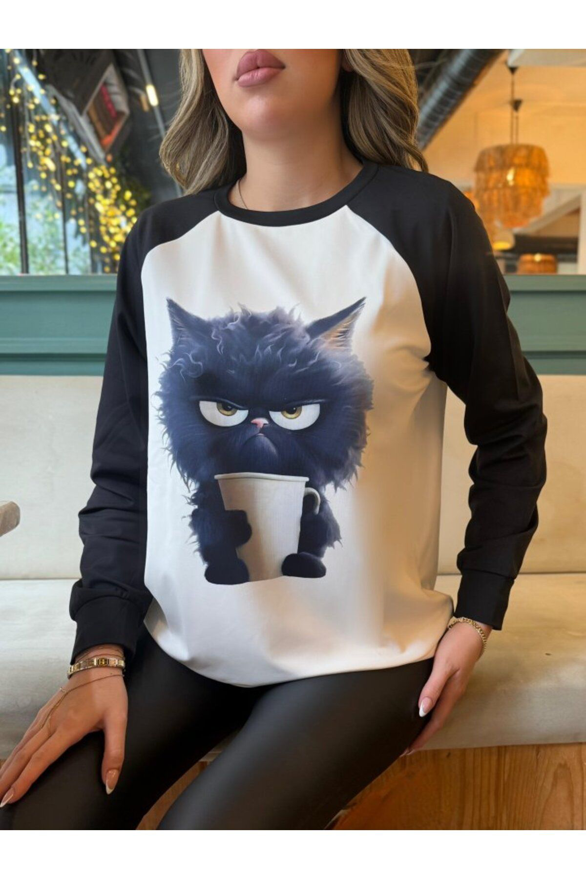 Creis Kadin Uzun Kollu Bisiklet Yaka Kedi Baskili Şardonlu Dalgiç Bluz