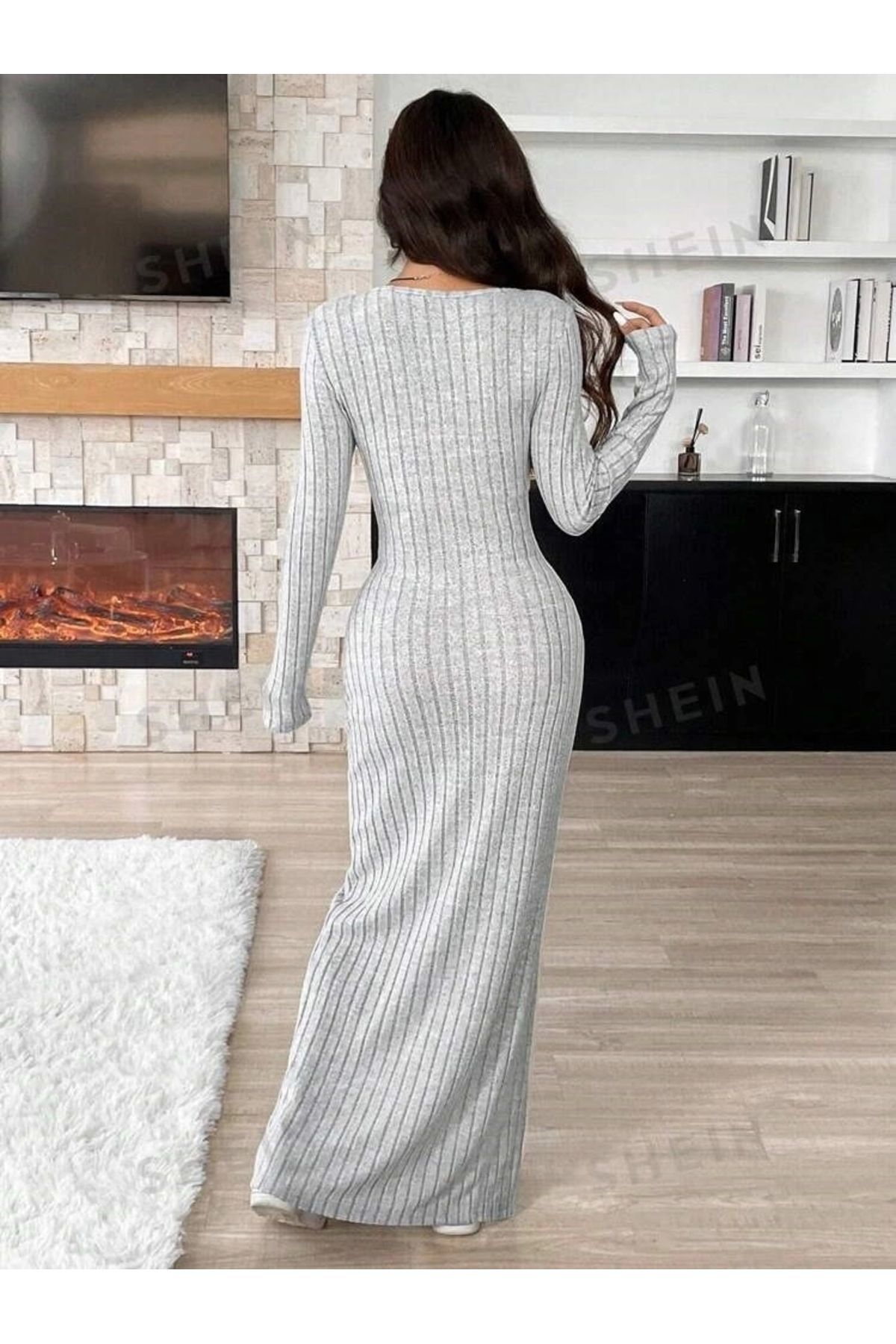 Kadın Uzun Kollu Kare Yaka Derin Yırtmaçlı Detaylı şardonlu Kaşko