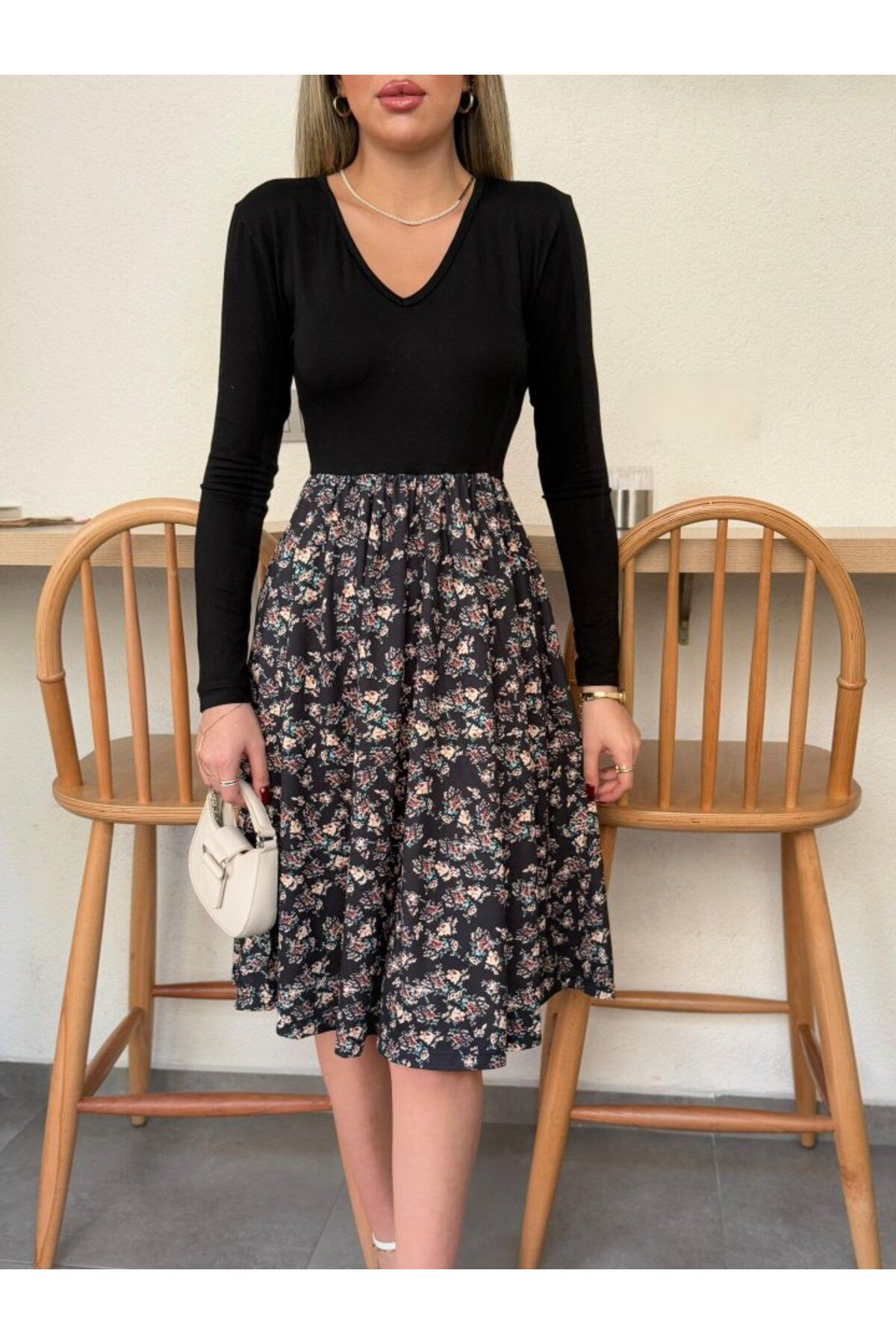 Kadın Uzun Kollu V Yakalı üst Viskon Alt çiçek Desenli Süprem Kıs