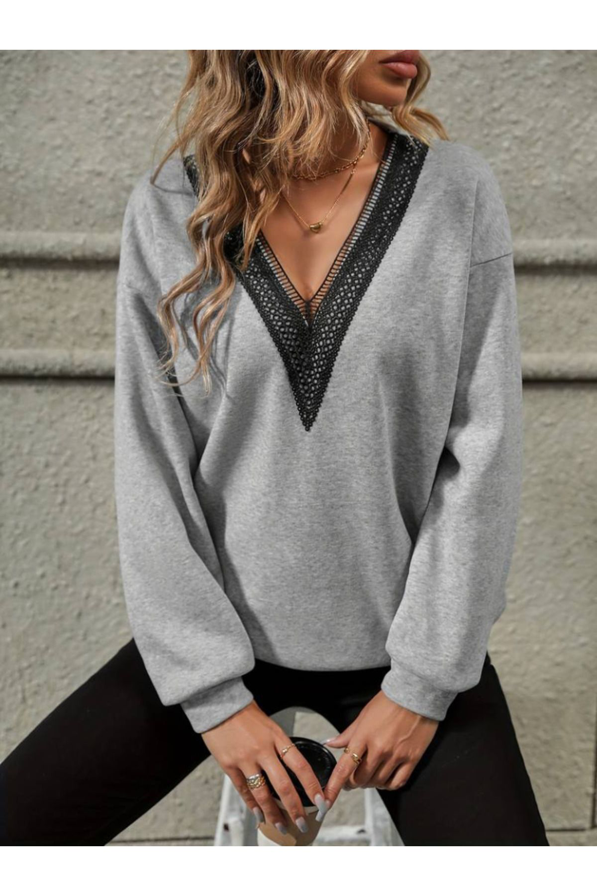 Kadın Uzun Kollu V Dantel Yaka şardonsuz üç Iplik Bluz