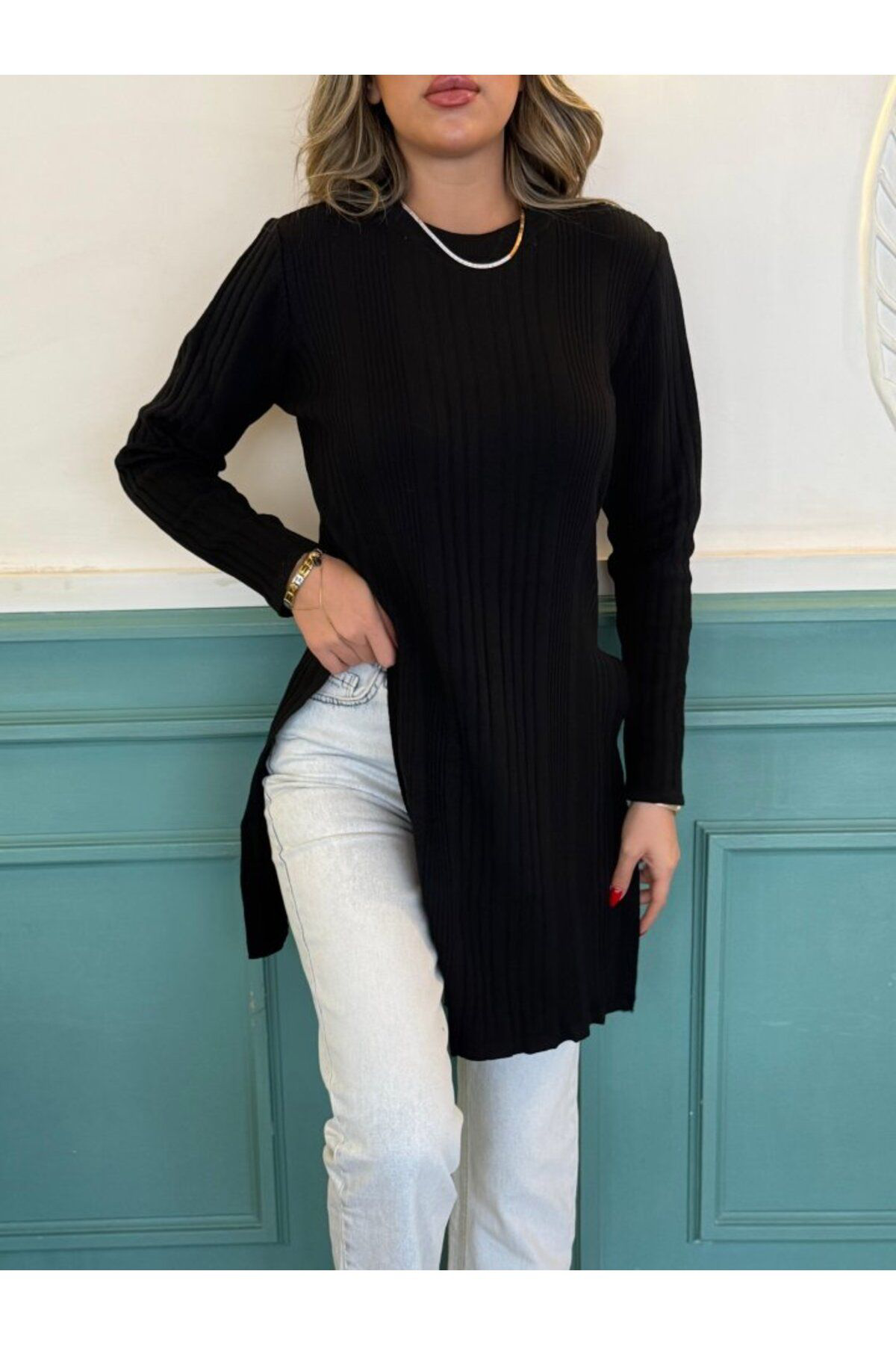 Kadın Uzun Kollu Bisiklet Yaka Iki Yandan Yırtmaç Detay Triko Blu