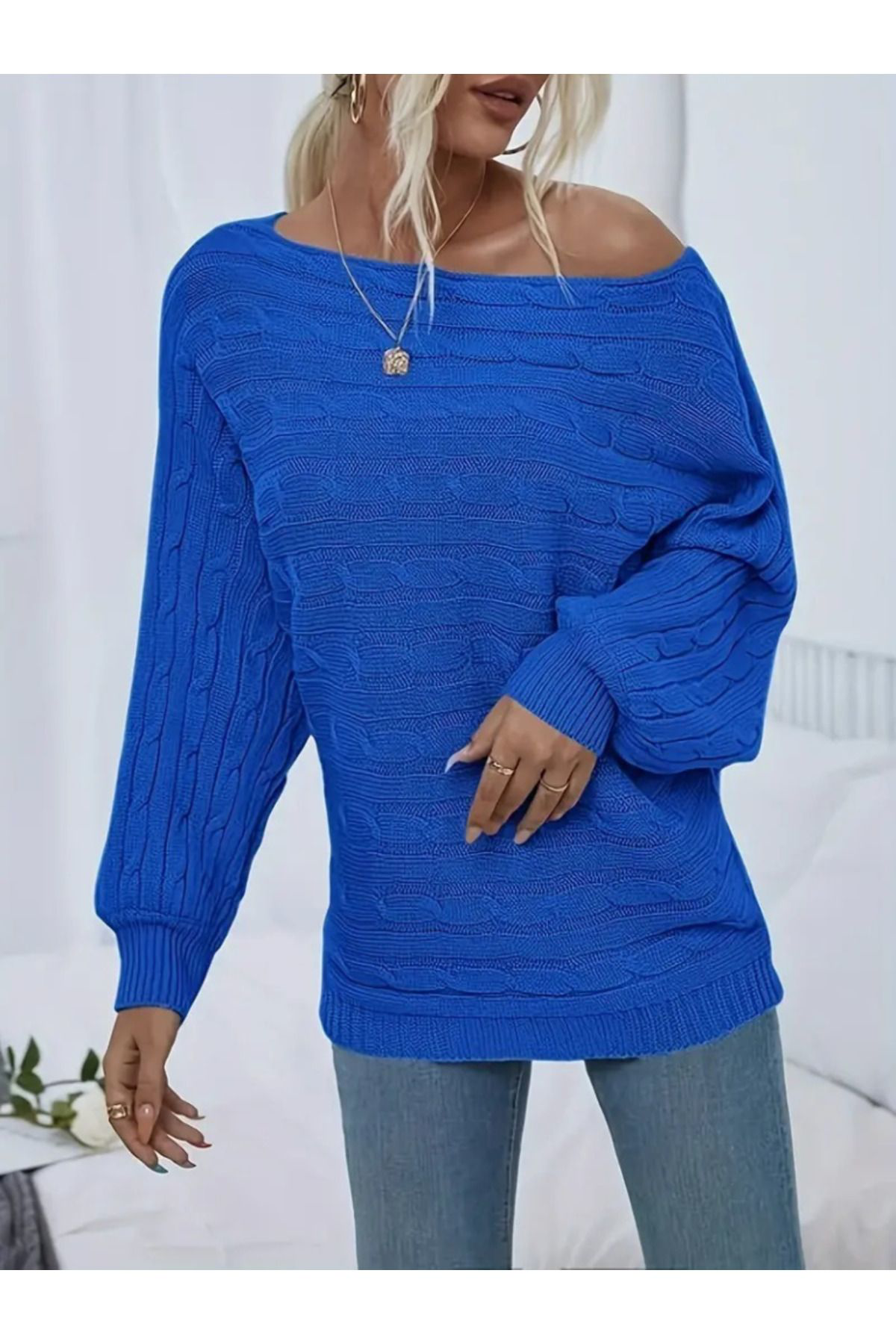 Kadın Uzun Kollu Yakası Açık Saç örgü Desenli Triko Bluz