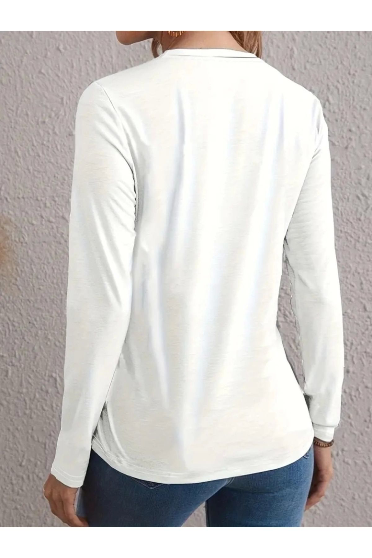 Kadın Uzun Kollu Bisiklet Yaka Kalp Desenli Bluz