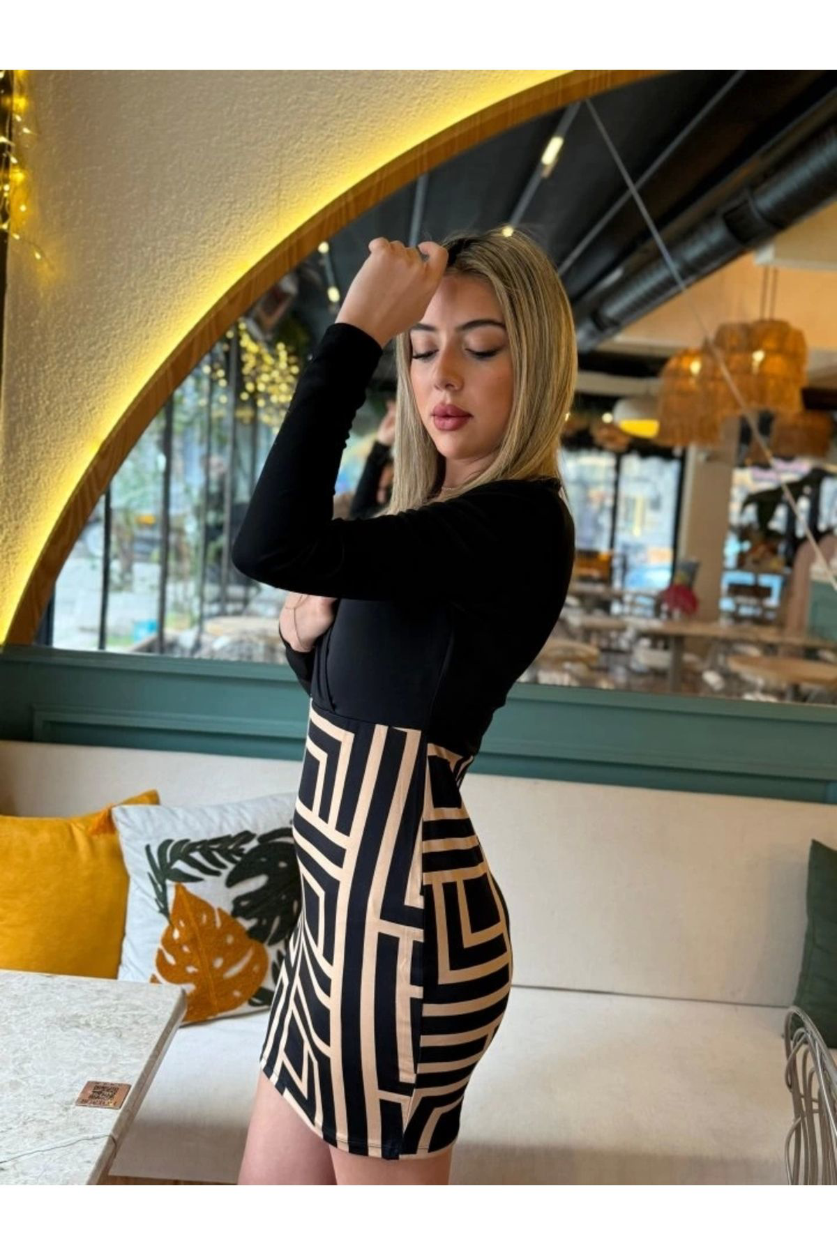 Kadın Uzun Kollu Kruvaze Yaka Labirent Desen Dalgıç Elbise