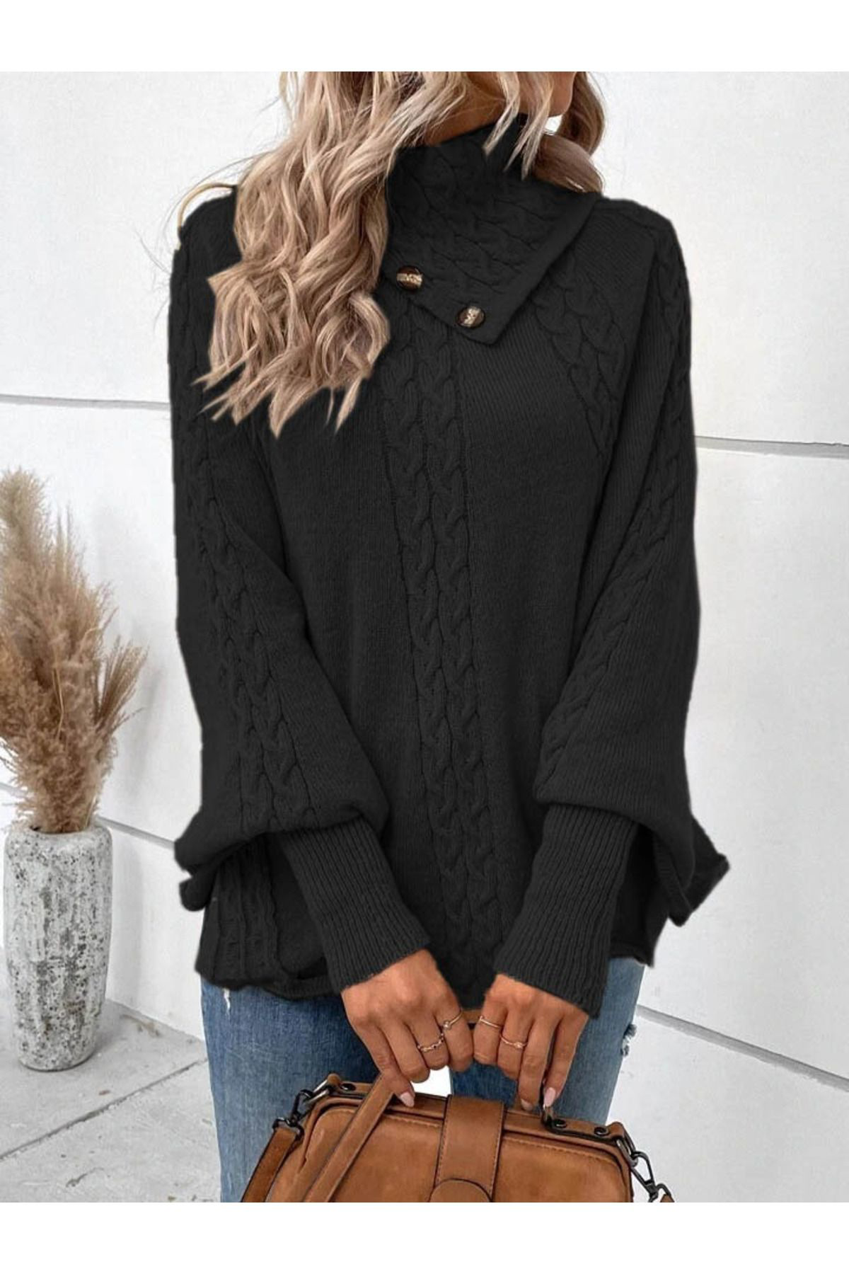Kadın Uzun Kollu Balıkçı Yaka Düğme Detaylı Triko Panço