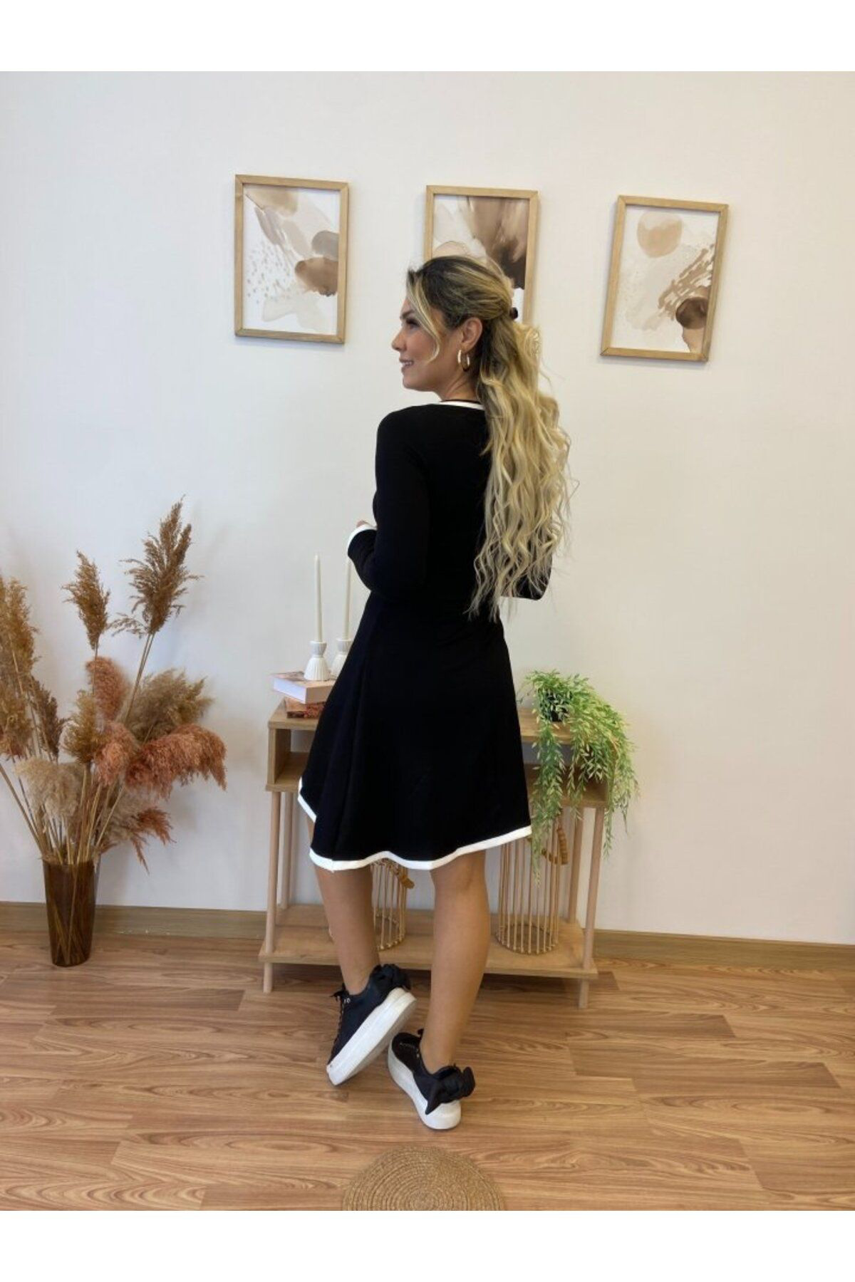 Kadın Uzun Kollu Derin Yuvarlak Yakalı Kısa Viskon Iki Iplik Elbi