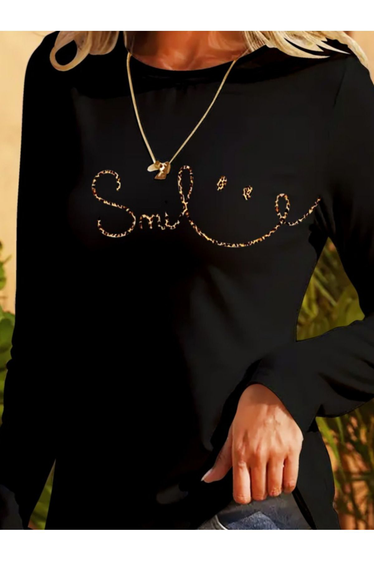 Kadın Uzun Kollu Bisiklet Yaka Gülümseyen Surat Desenli Viskon Bl