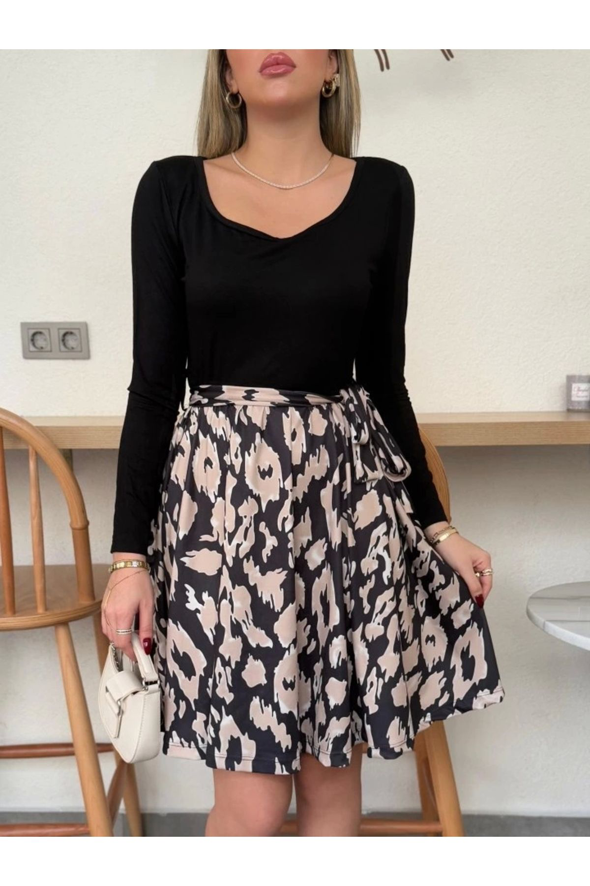 Kadın Uzun Kollu Kare Yaka Viskon Bluz Alt Süprem Baskılı Belden 