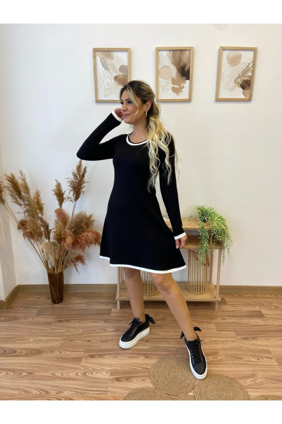 Kadın Uzun Kollu Derin Yuvarlak Yakalı Kısa Viskon Iki Iplik Elbi