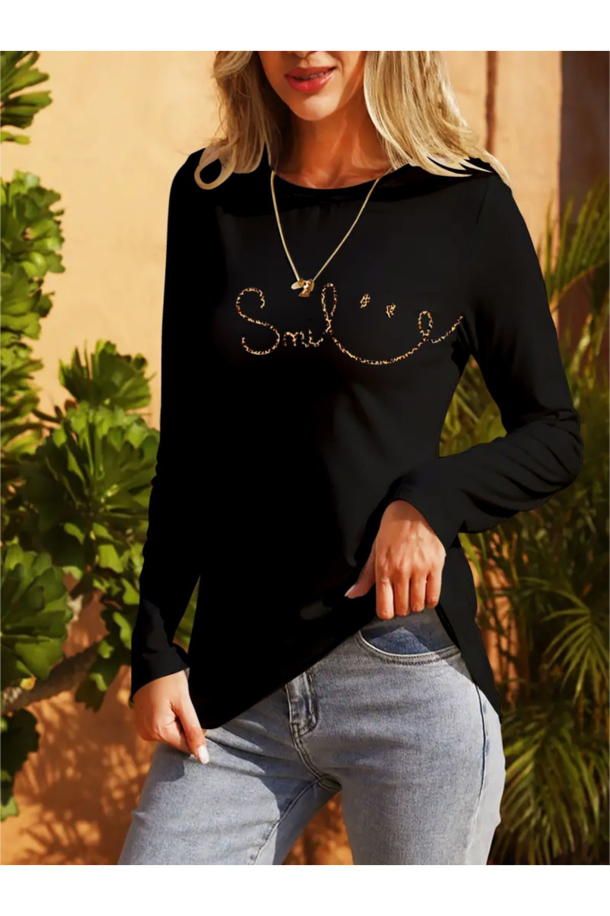 Kadın Uzun Kollu Bisiklet Yaka Gülümseyen Surat Desenli Viskon Bl