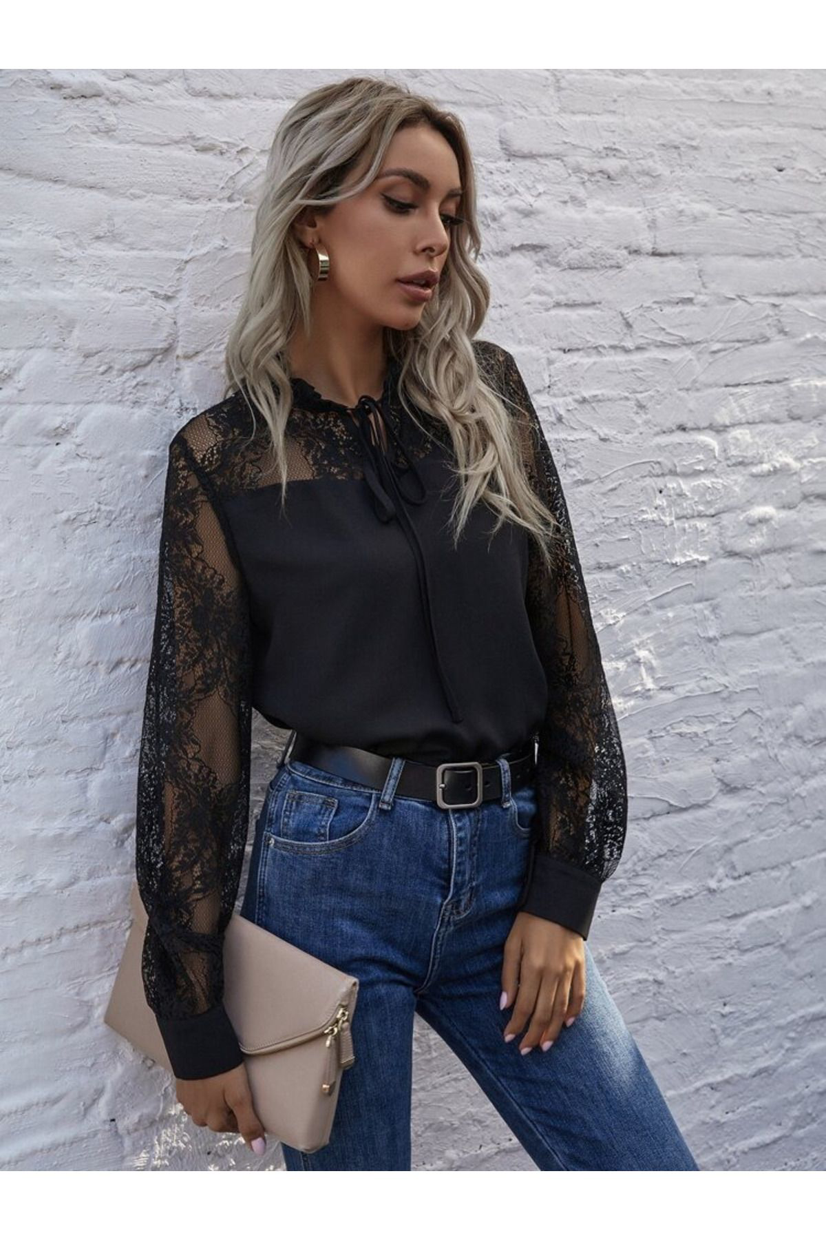 Creis Kadın Uzun Kollu Yakadan Bağcıklı Dantel Detaylı İthal Krep Bluz