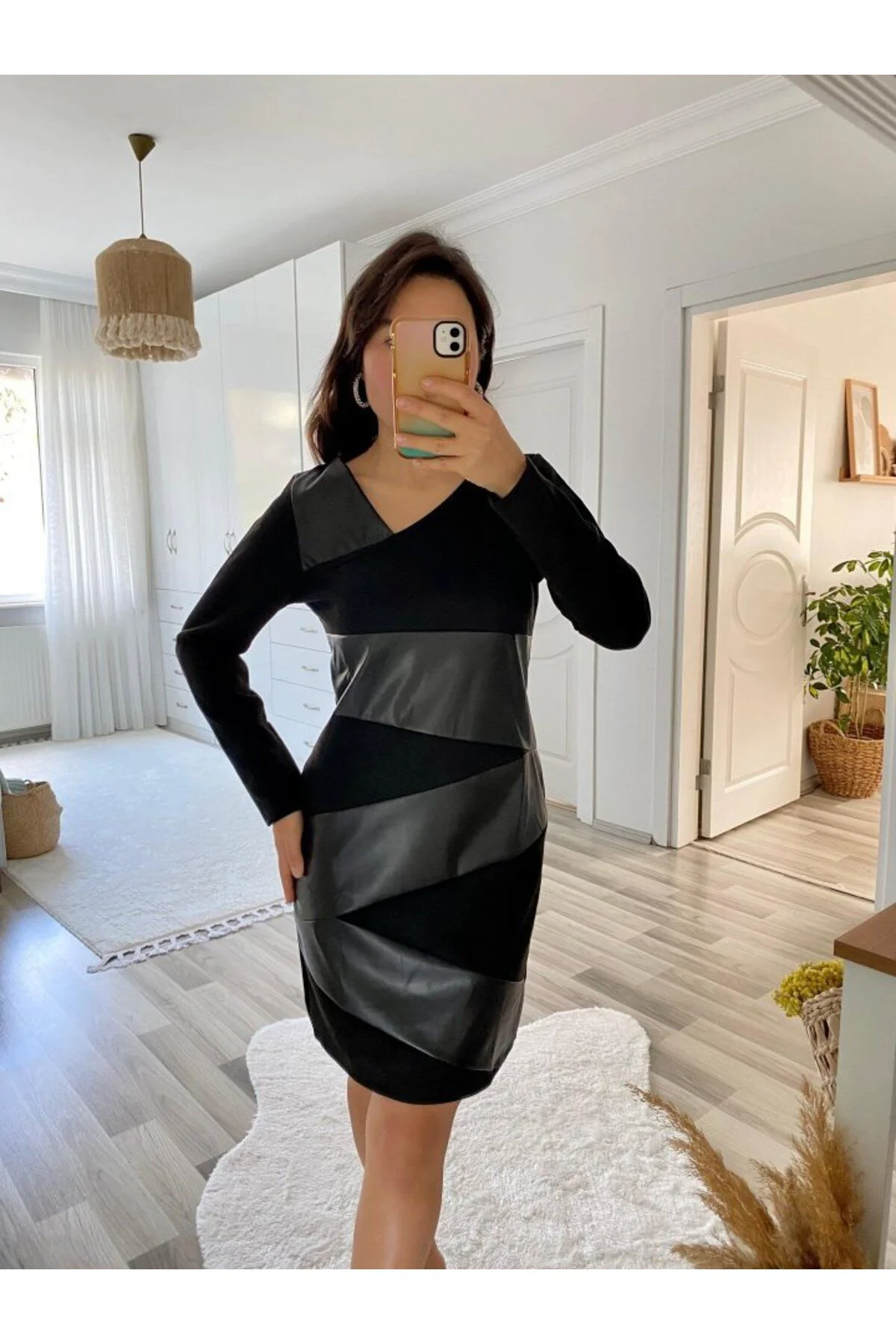 Kadın Uzun Kollu Asimetrik Yaka Süet Ve Deri Mini Boy Elbise